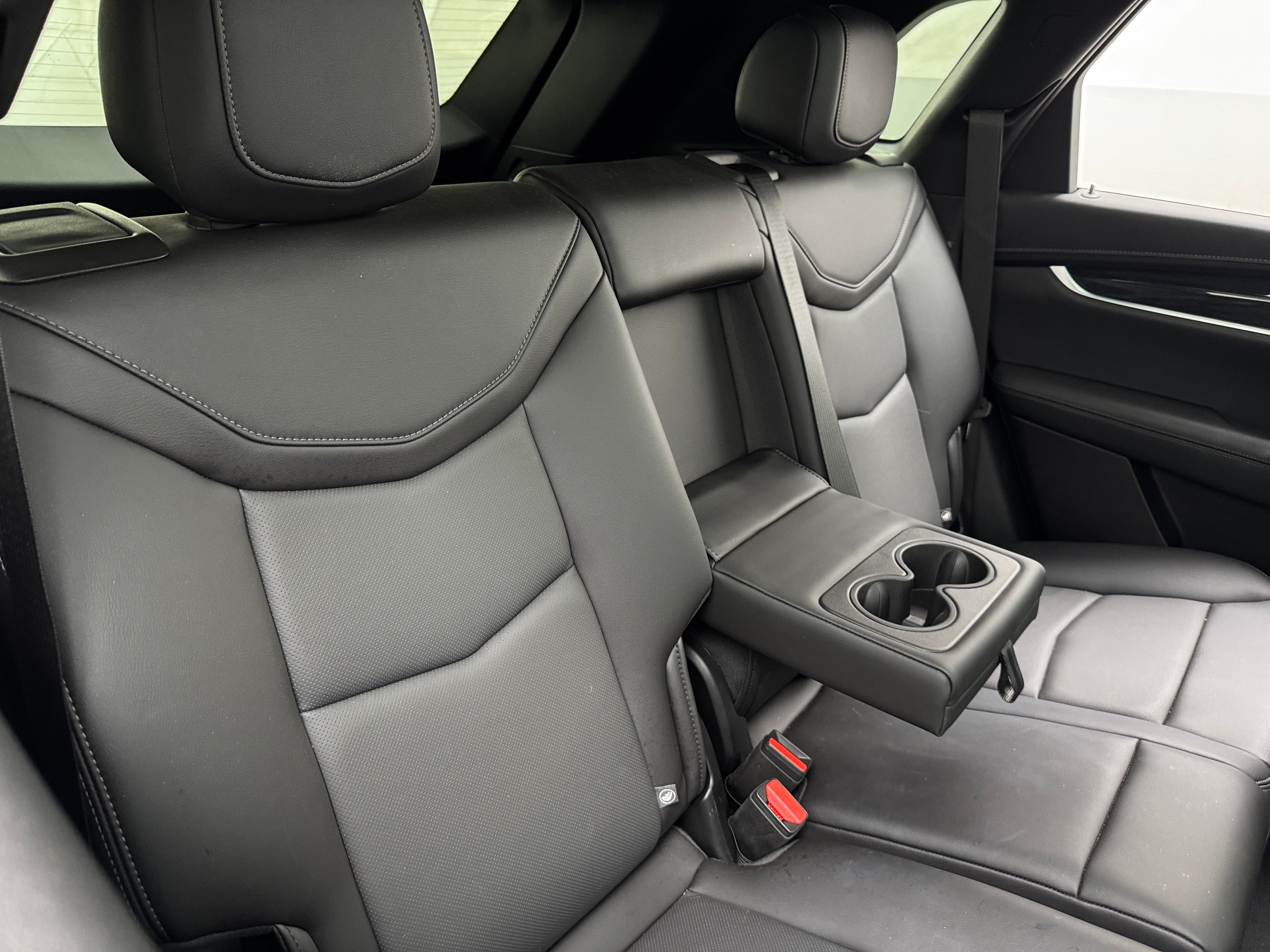 Thumbnail: 2022 Cadillac XT5 - 5