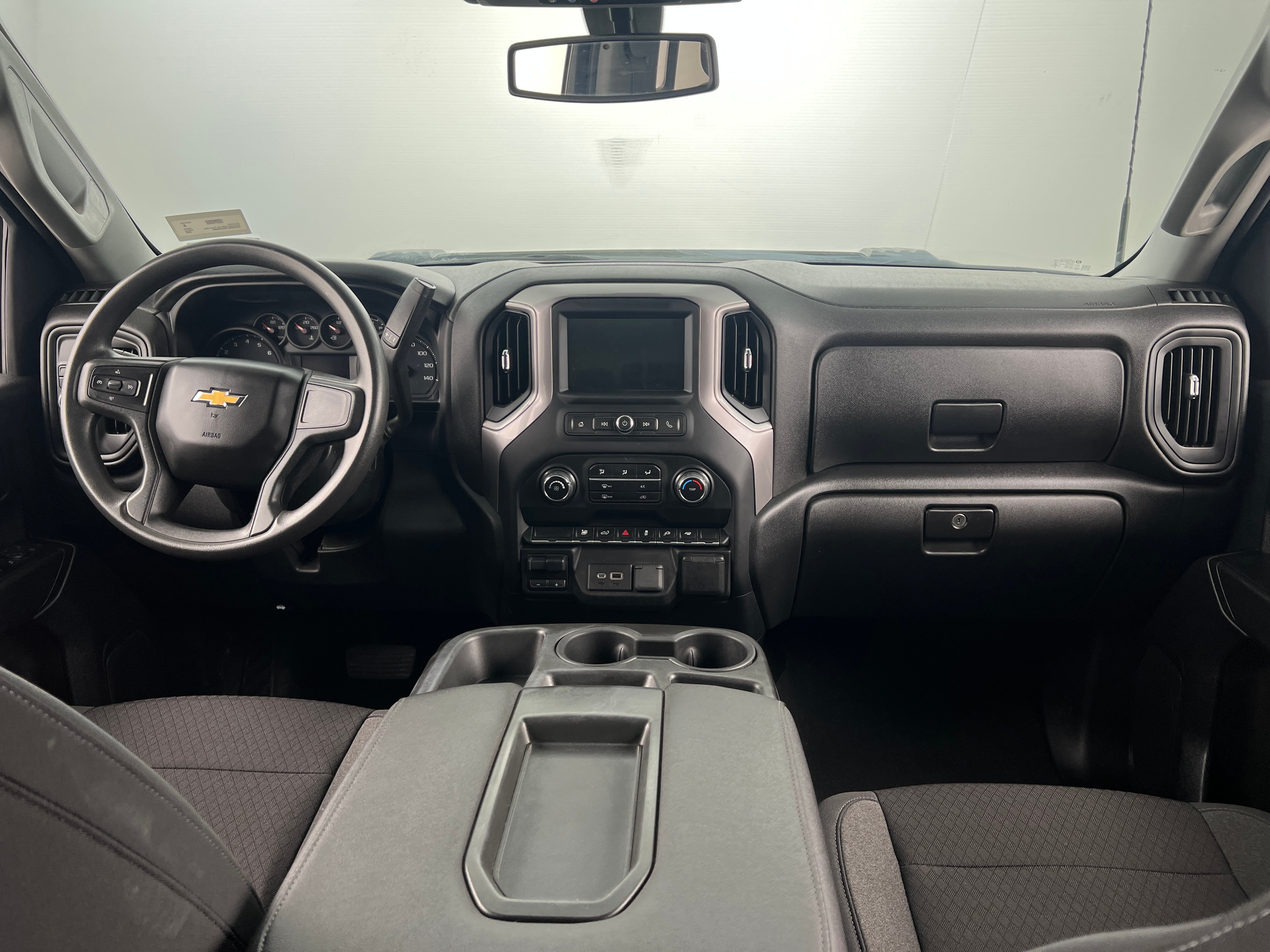 2022 Chevrolet Silverado 2500 Custom 3