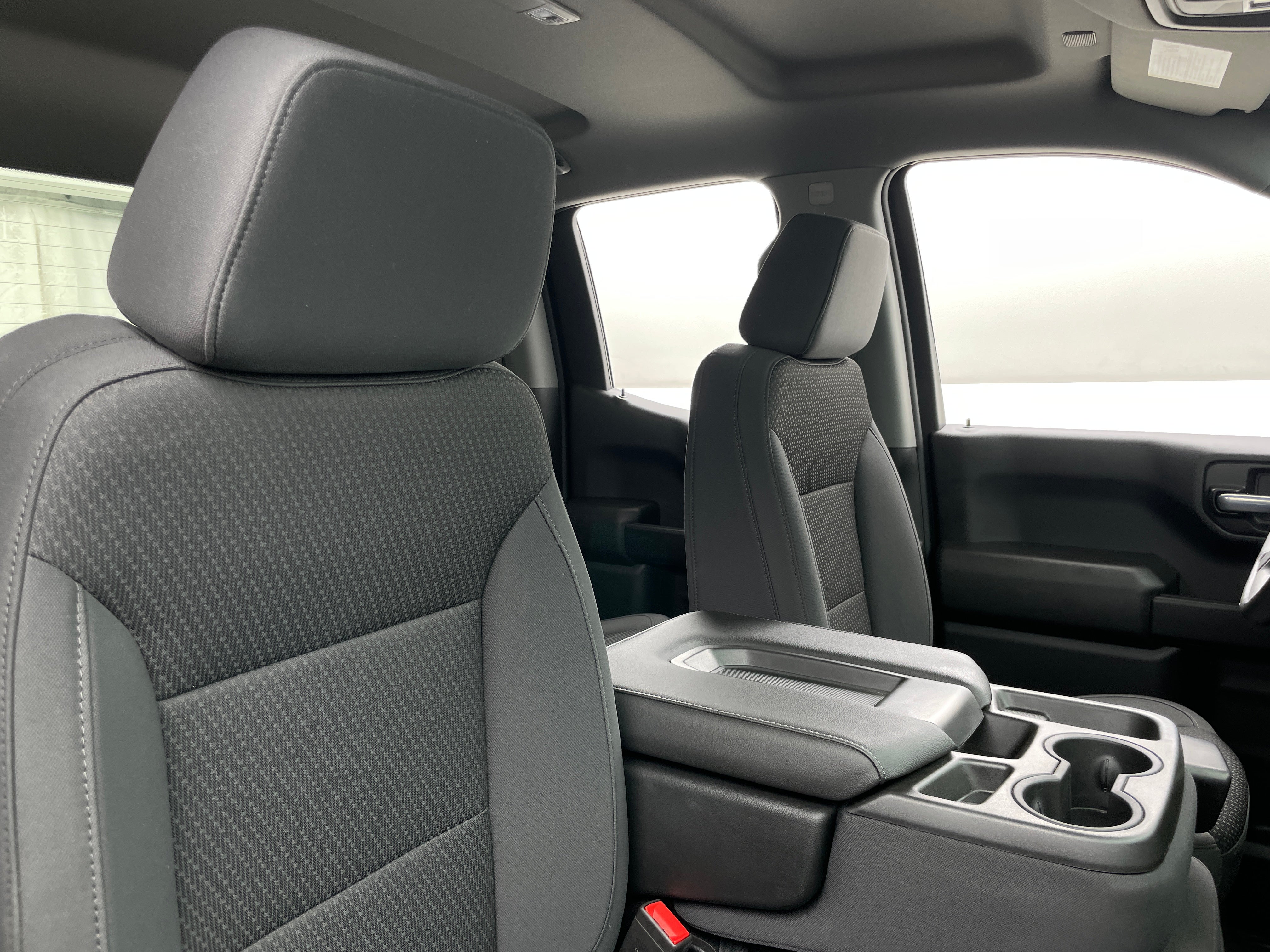 2021 Chevrolet Silverado 1500 Custom 2