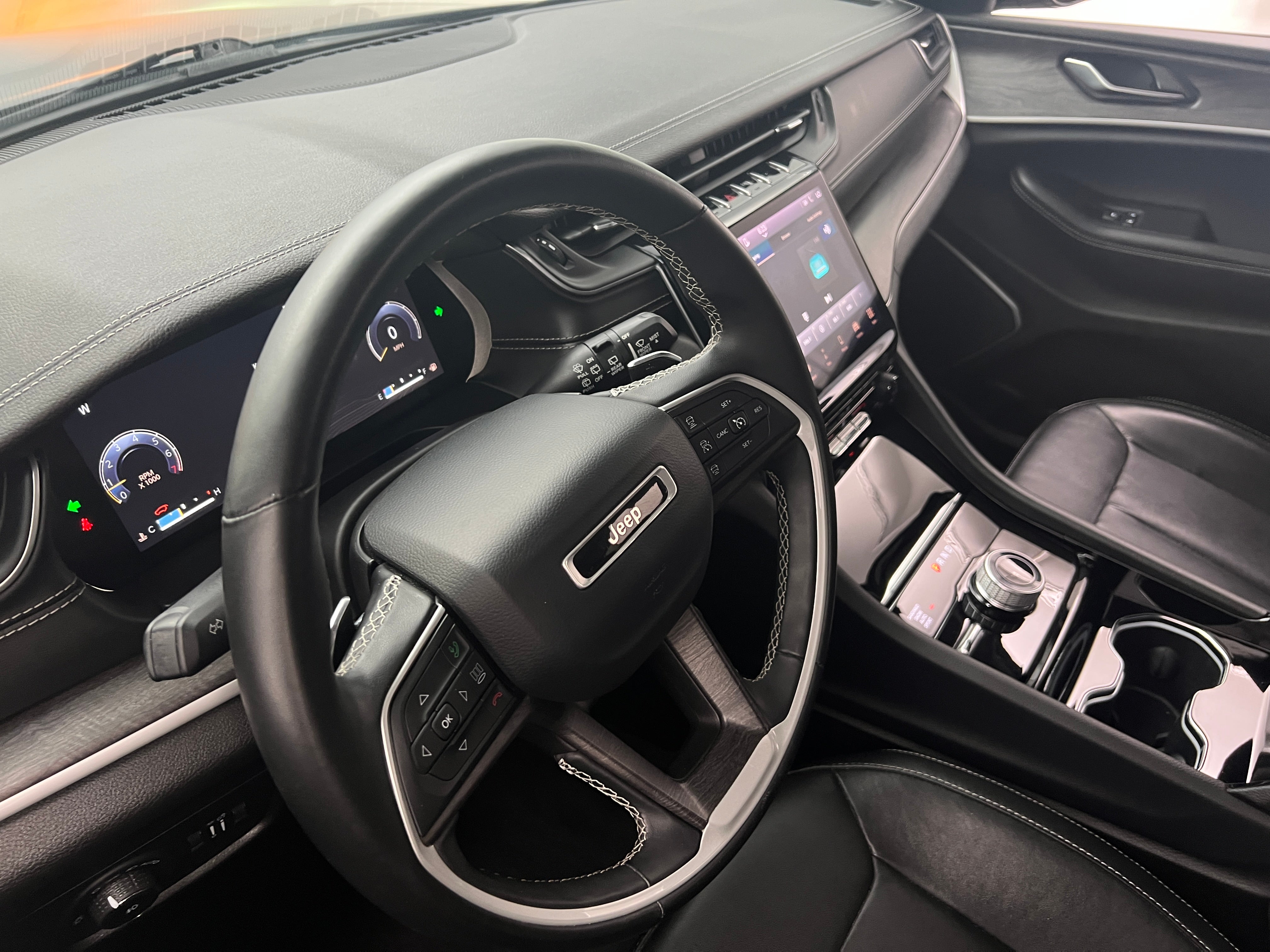 2021 Jeep Grand Cherokee L Limited Edition 4