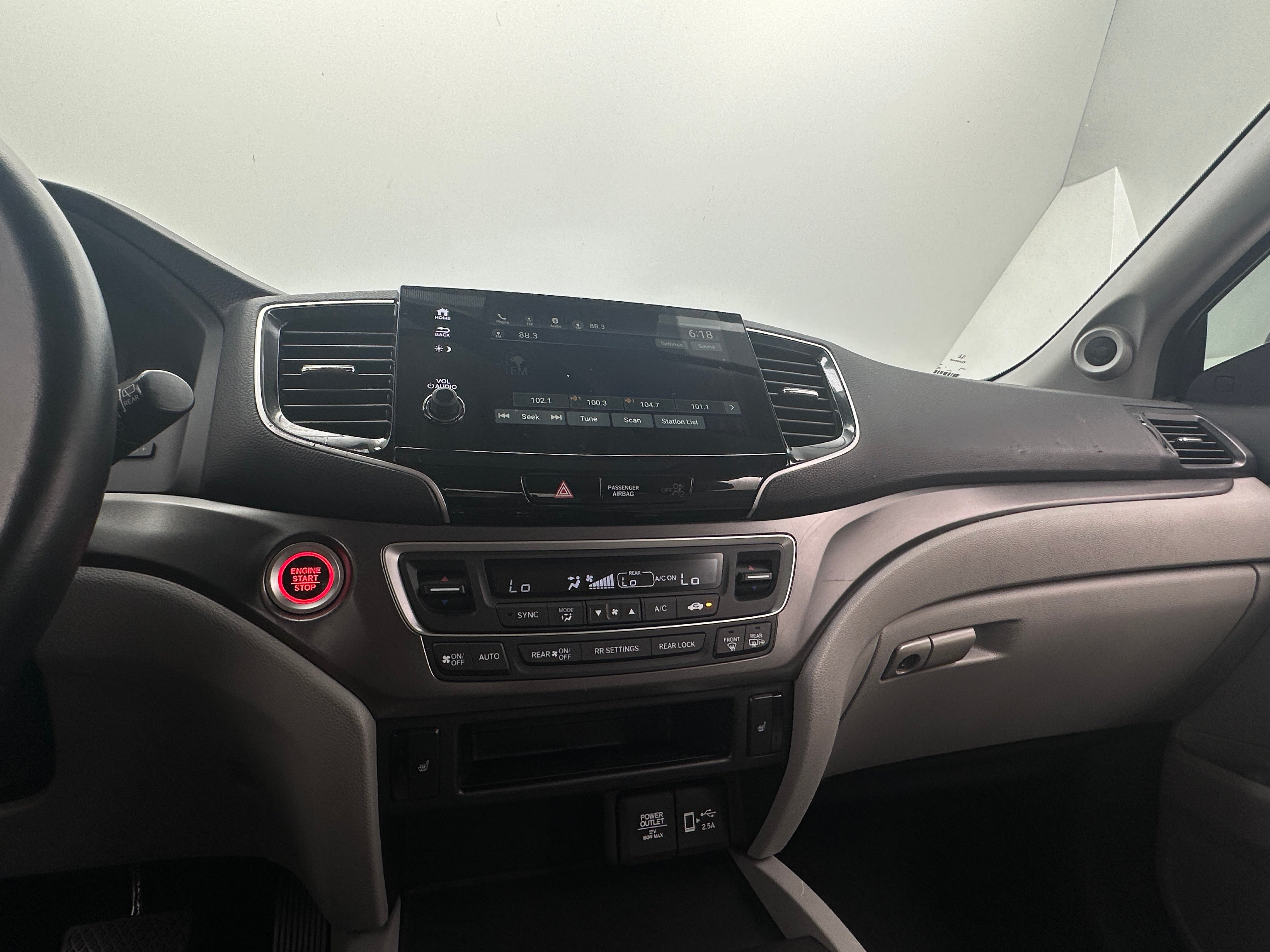 Thumbnail: 2021 Honda Pilot - 3