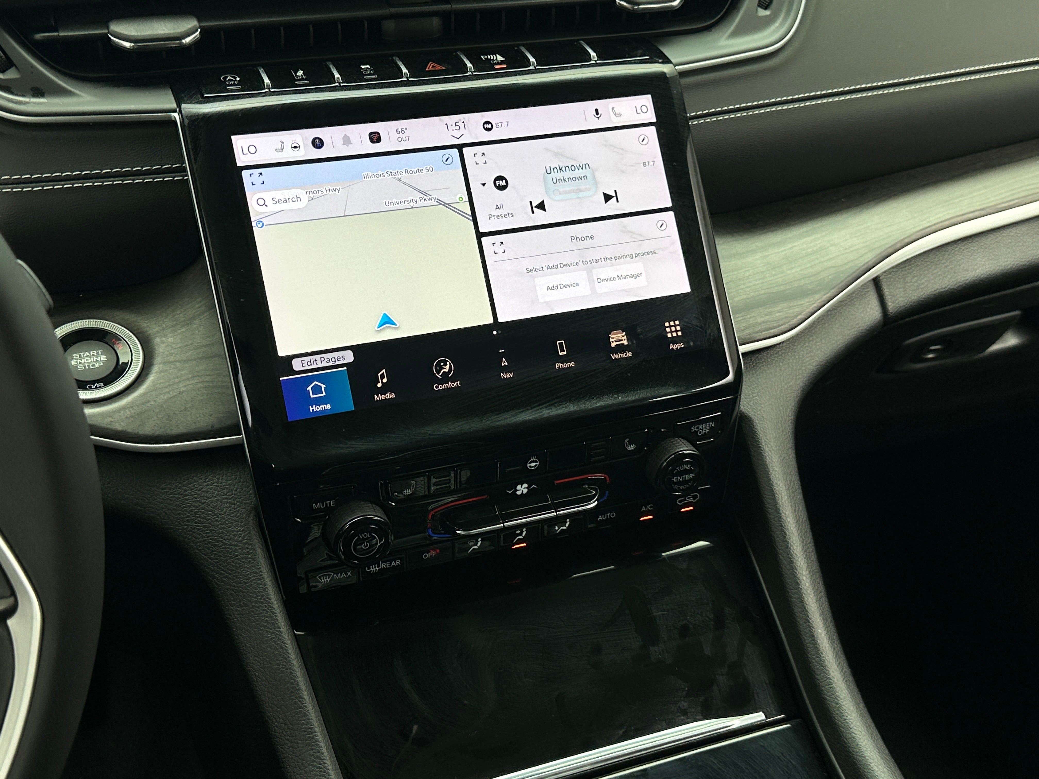 2024 Jeep Grand Cherokee Limited Edition 3