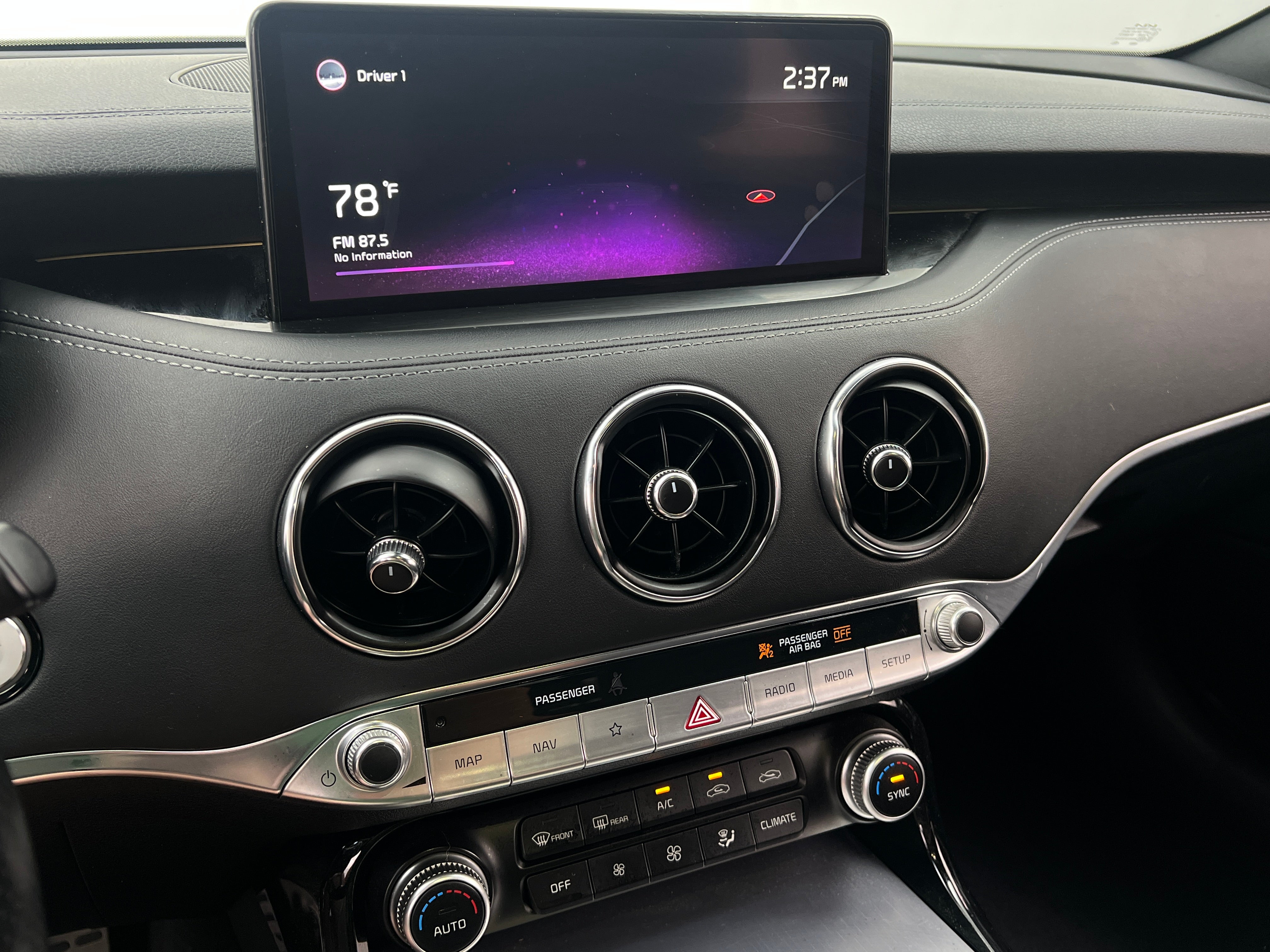 2022 Kia Stinger GT2 3