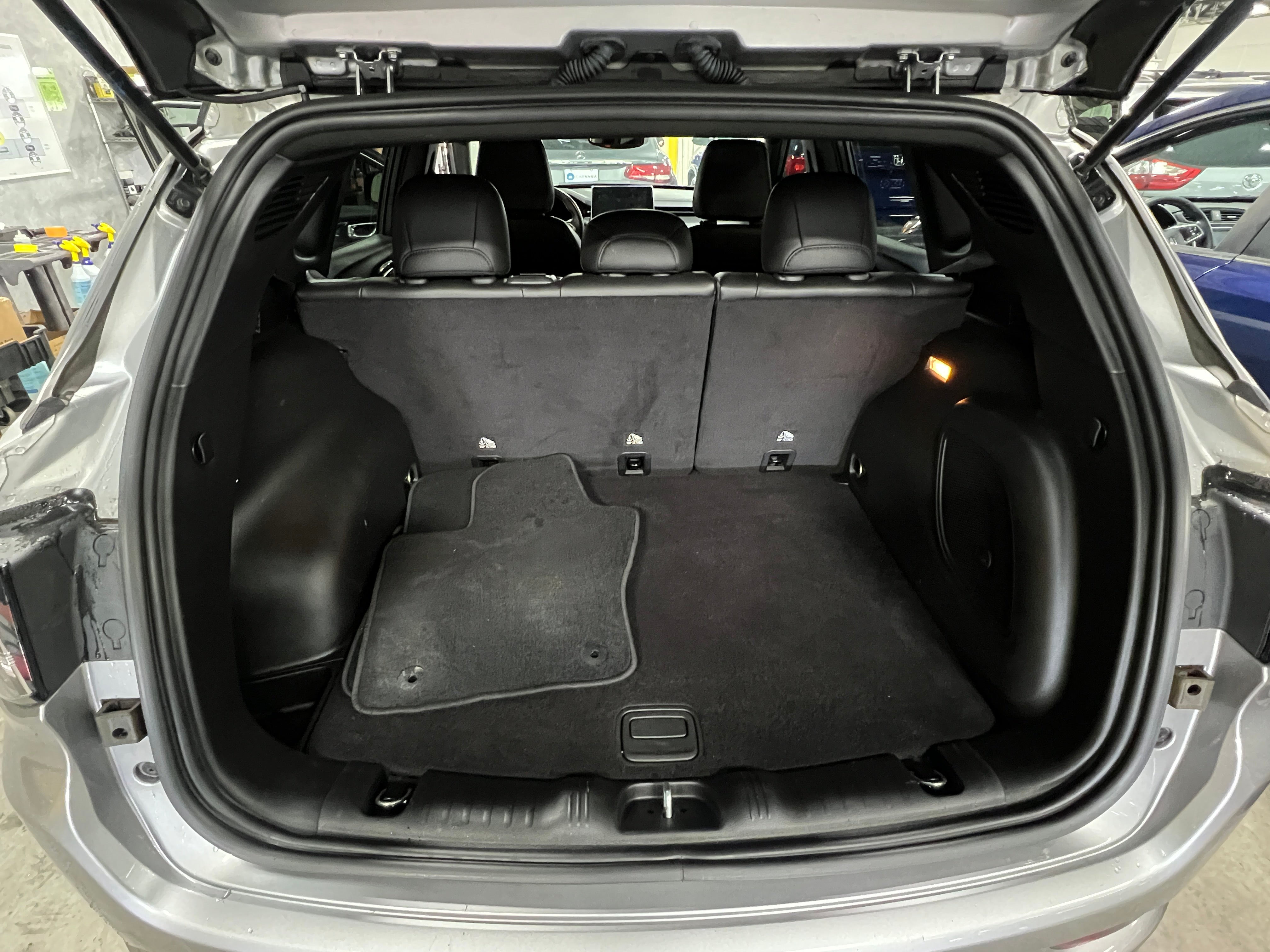 Thumbnail: 2022 Jeep Compass - 6