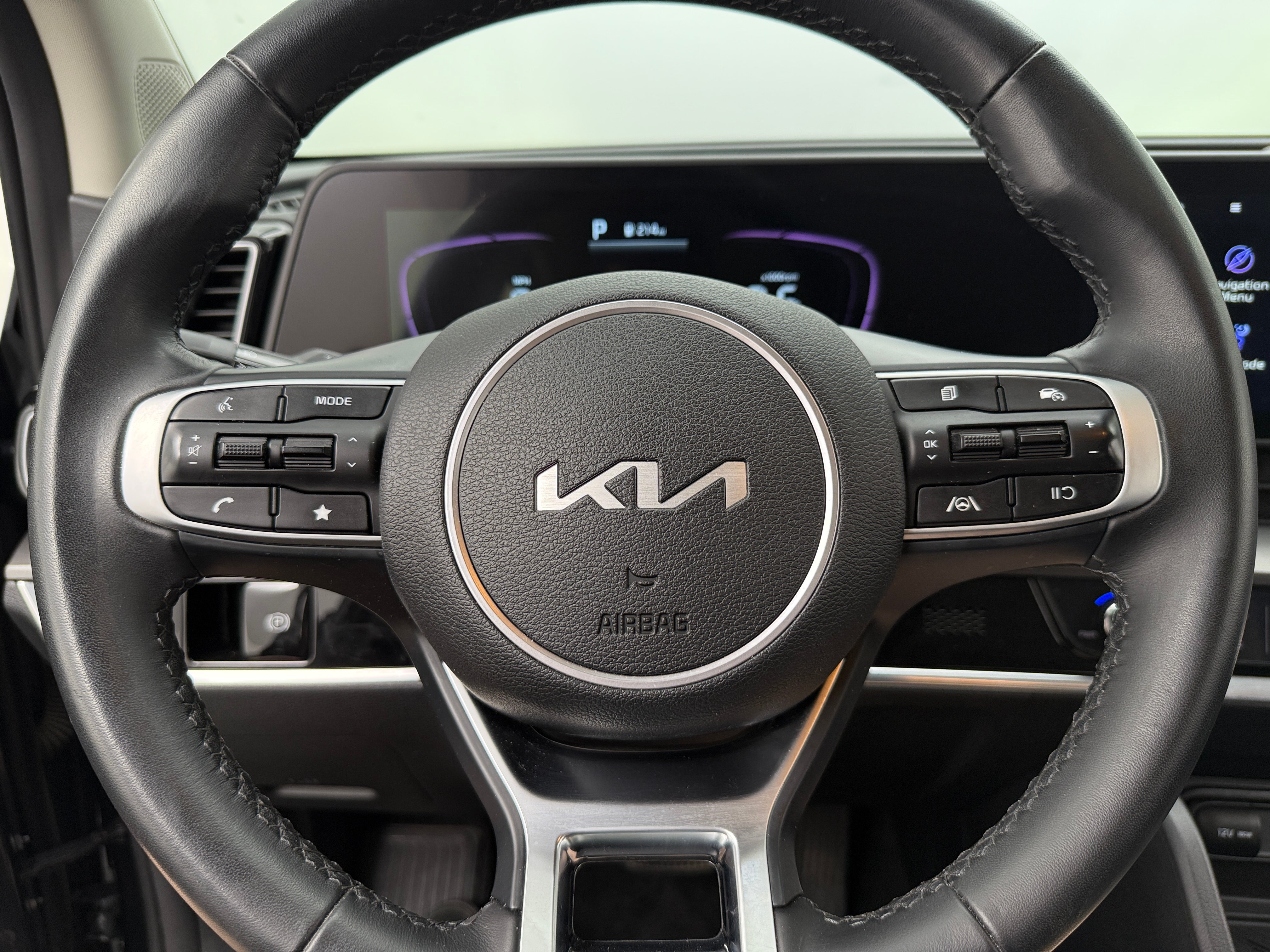 2024 Kia Sportage EX 4