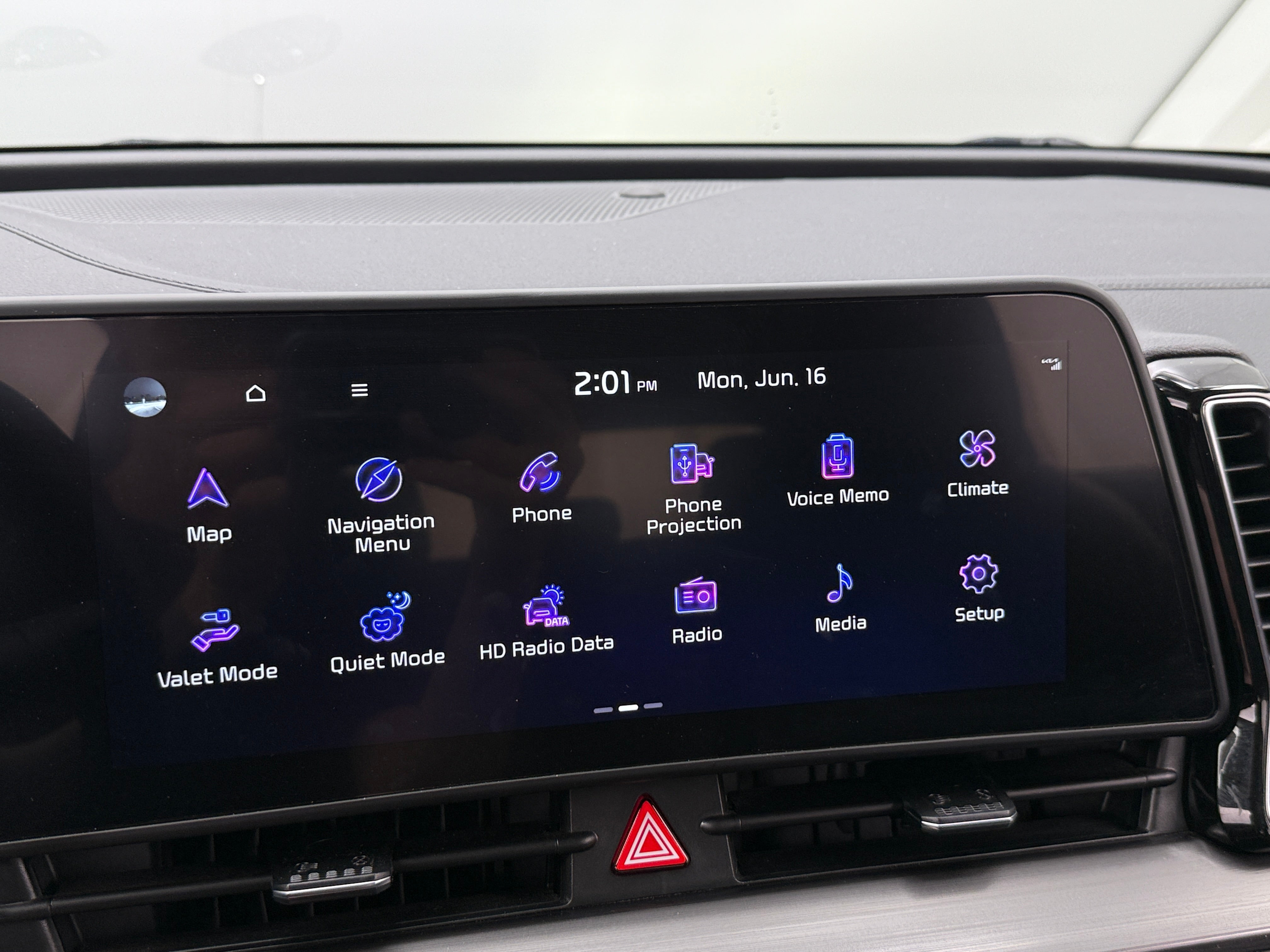 2024 Kia Sportage EX 3