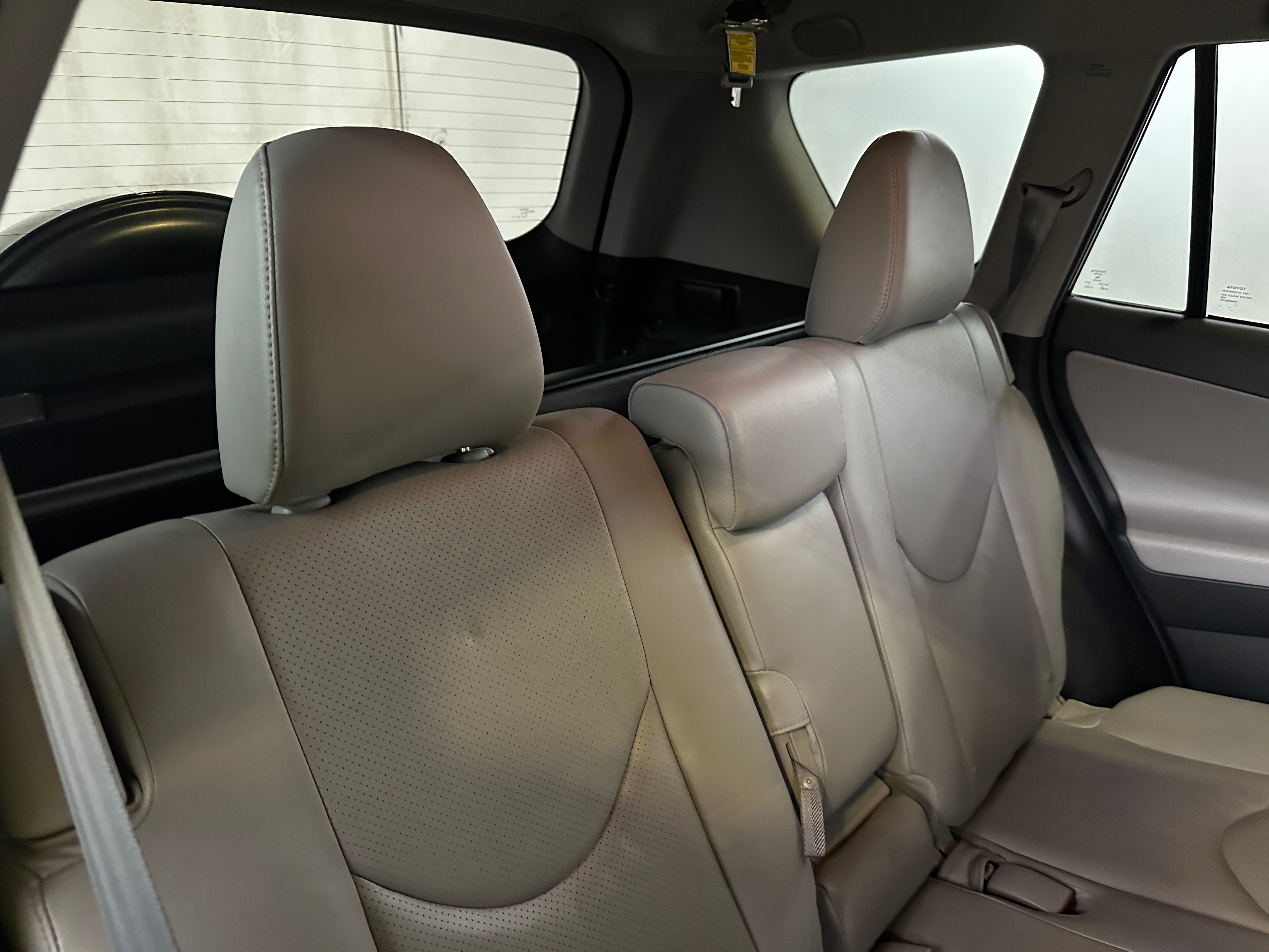2011 Toyota RAV4 Limited 6