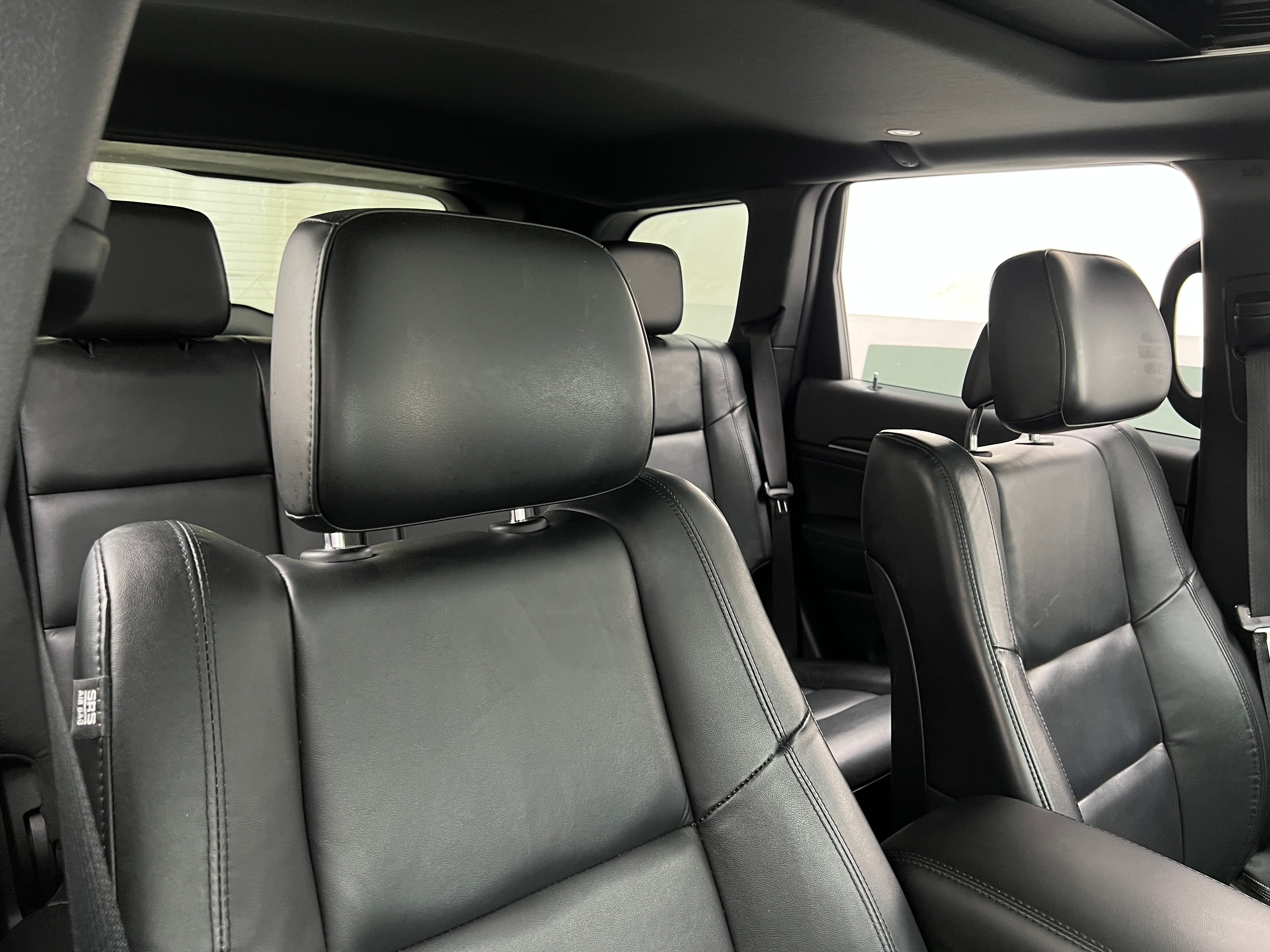 2022 Jeep Grand Cherokee Limited Edition 2