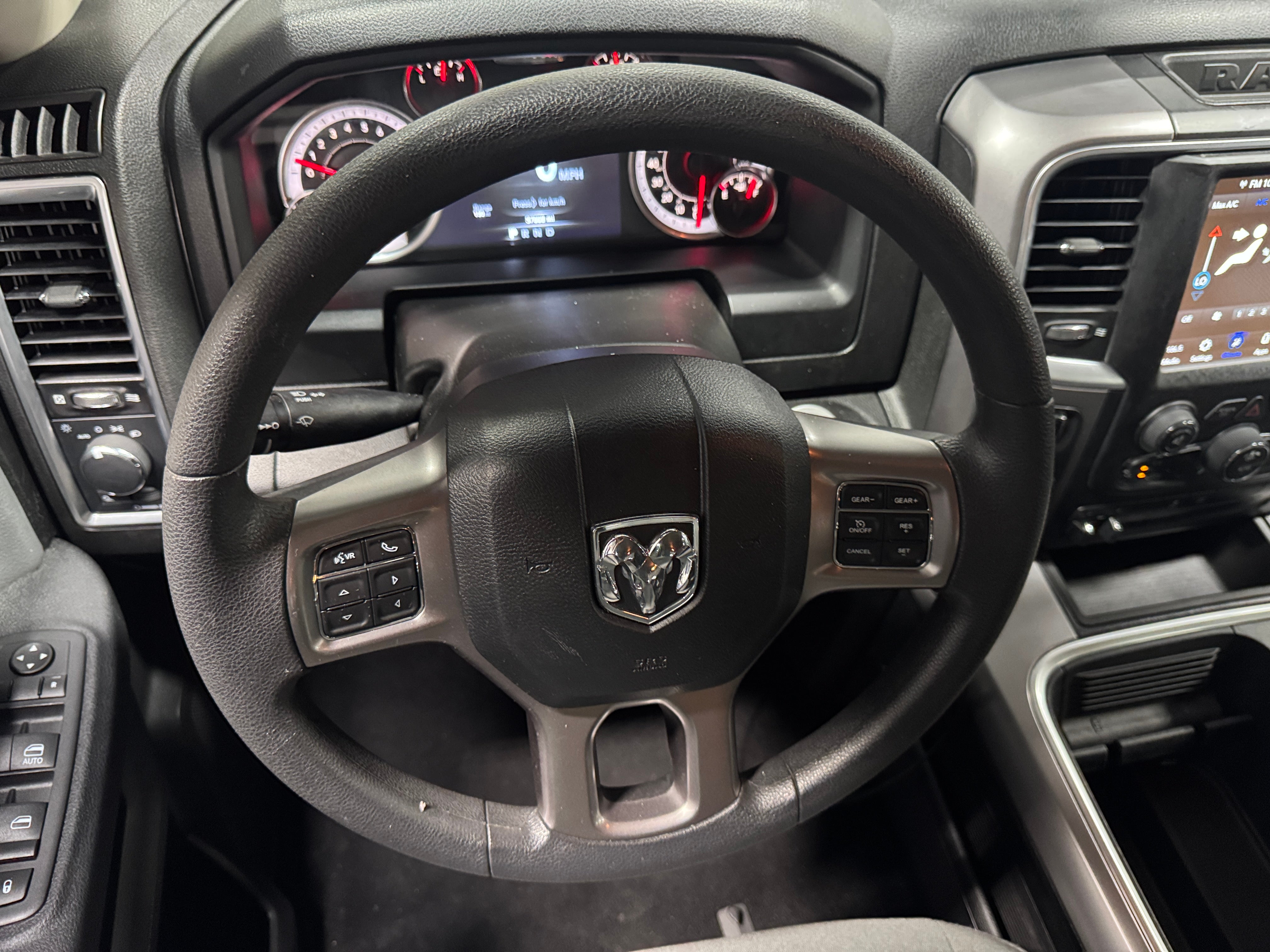 2023 RAM 1500 Classic SLT 5