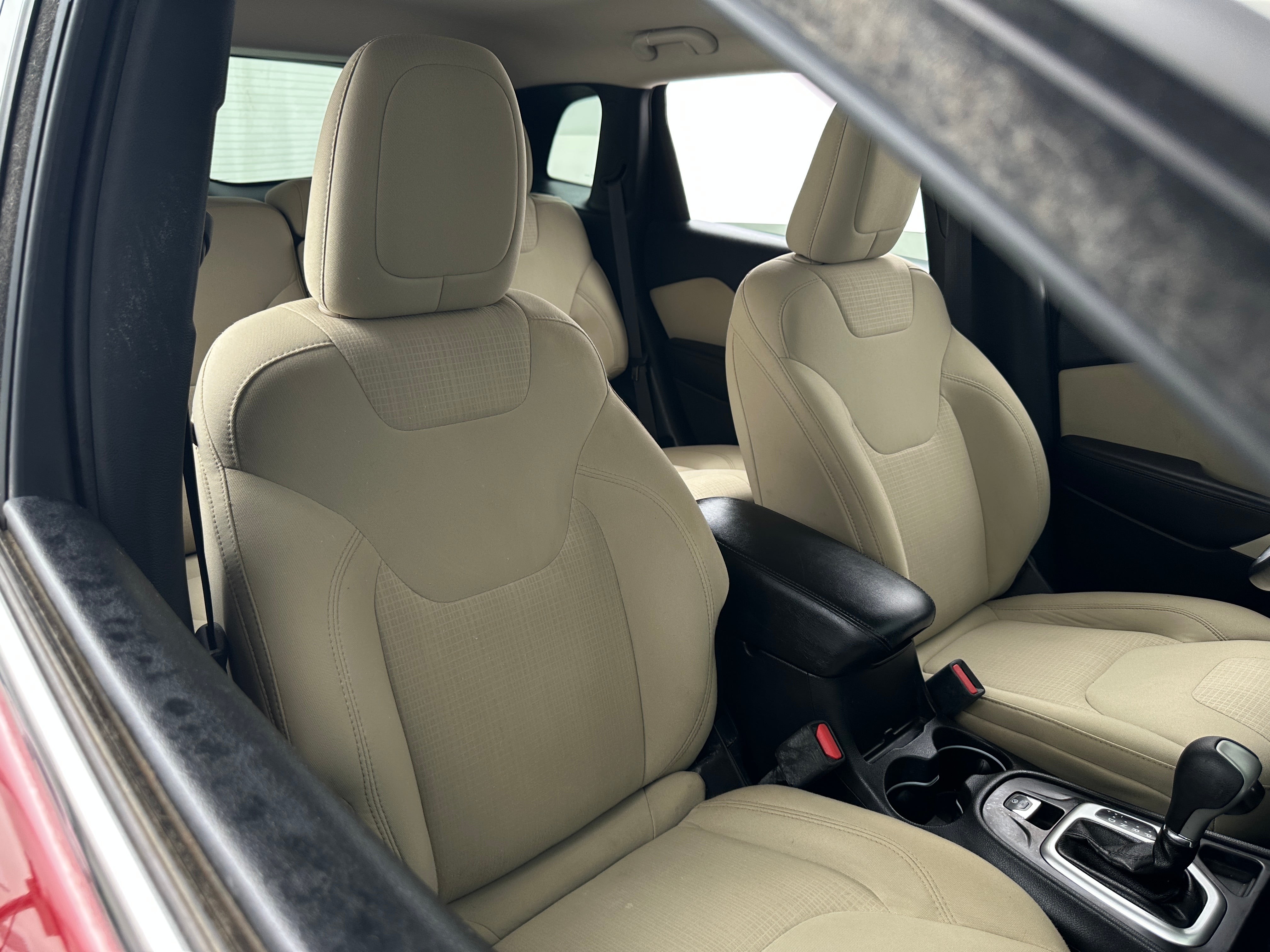 Thumbnail: 2017 Jeep Cherokee - 2
