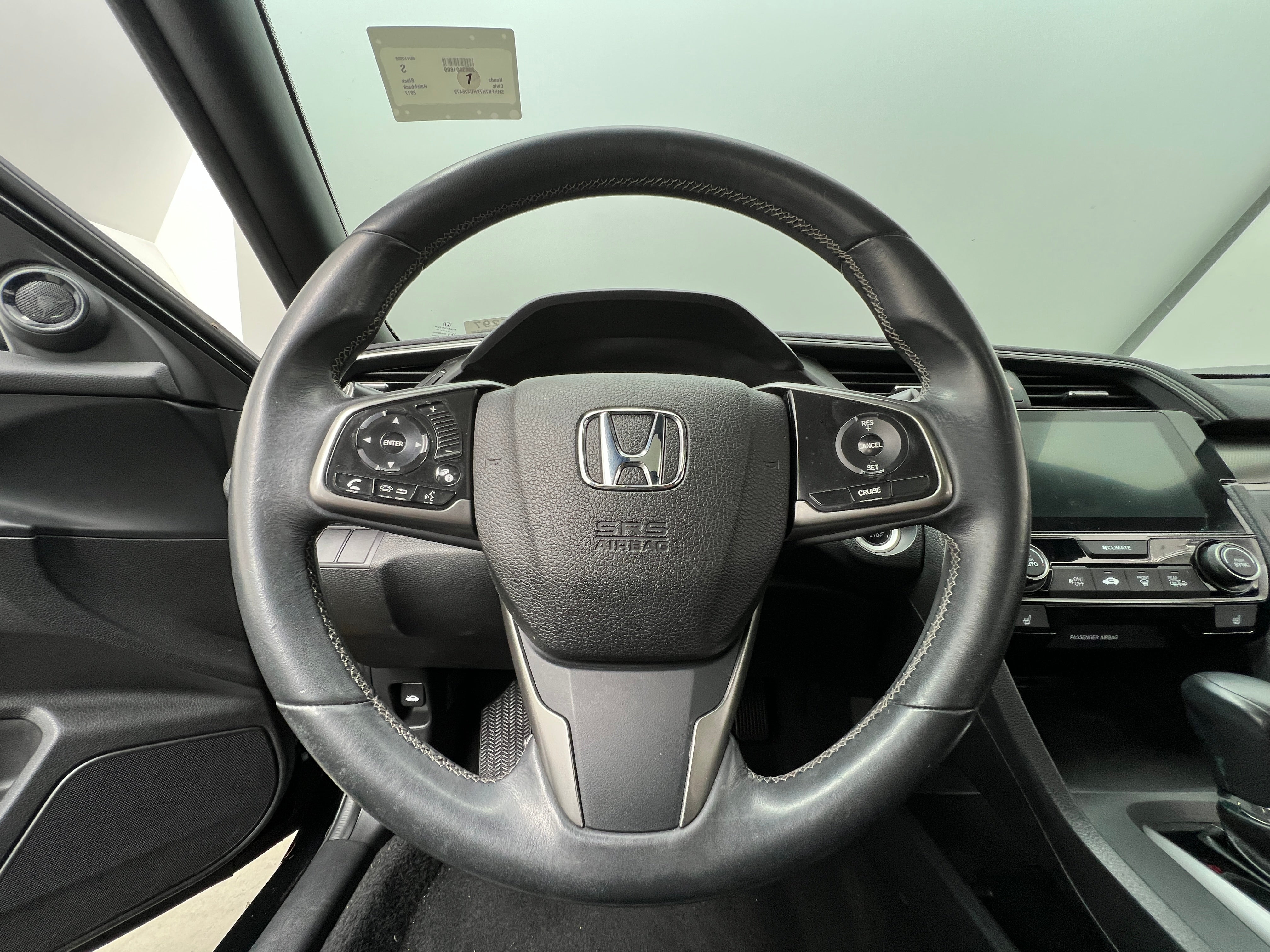 2017 Honda Civic EX-L 4
