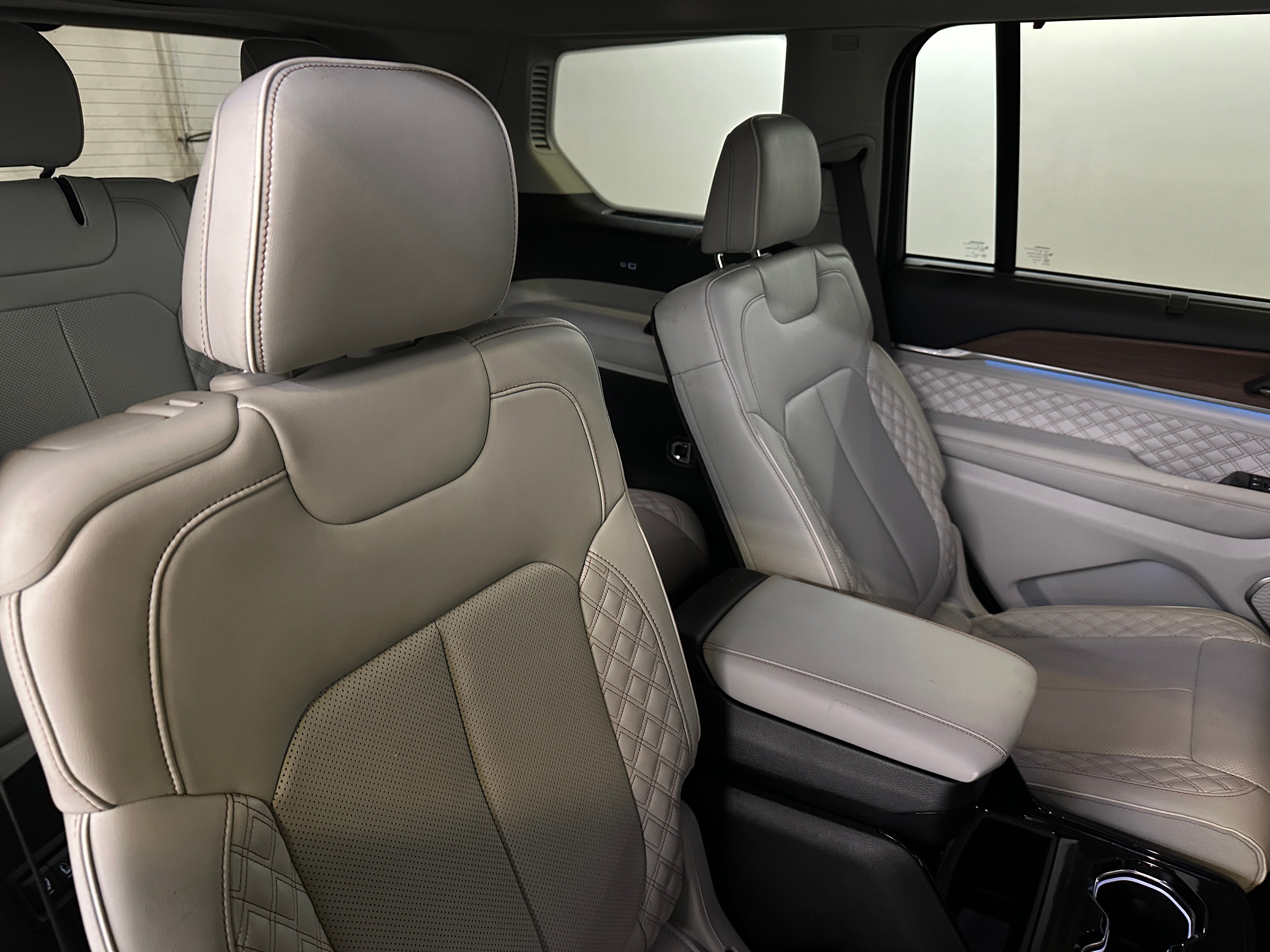 2021 Jeep Grand Cherokee L Summit 5