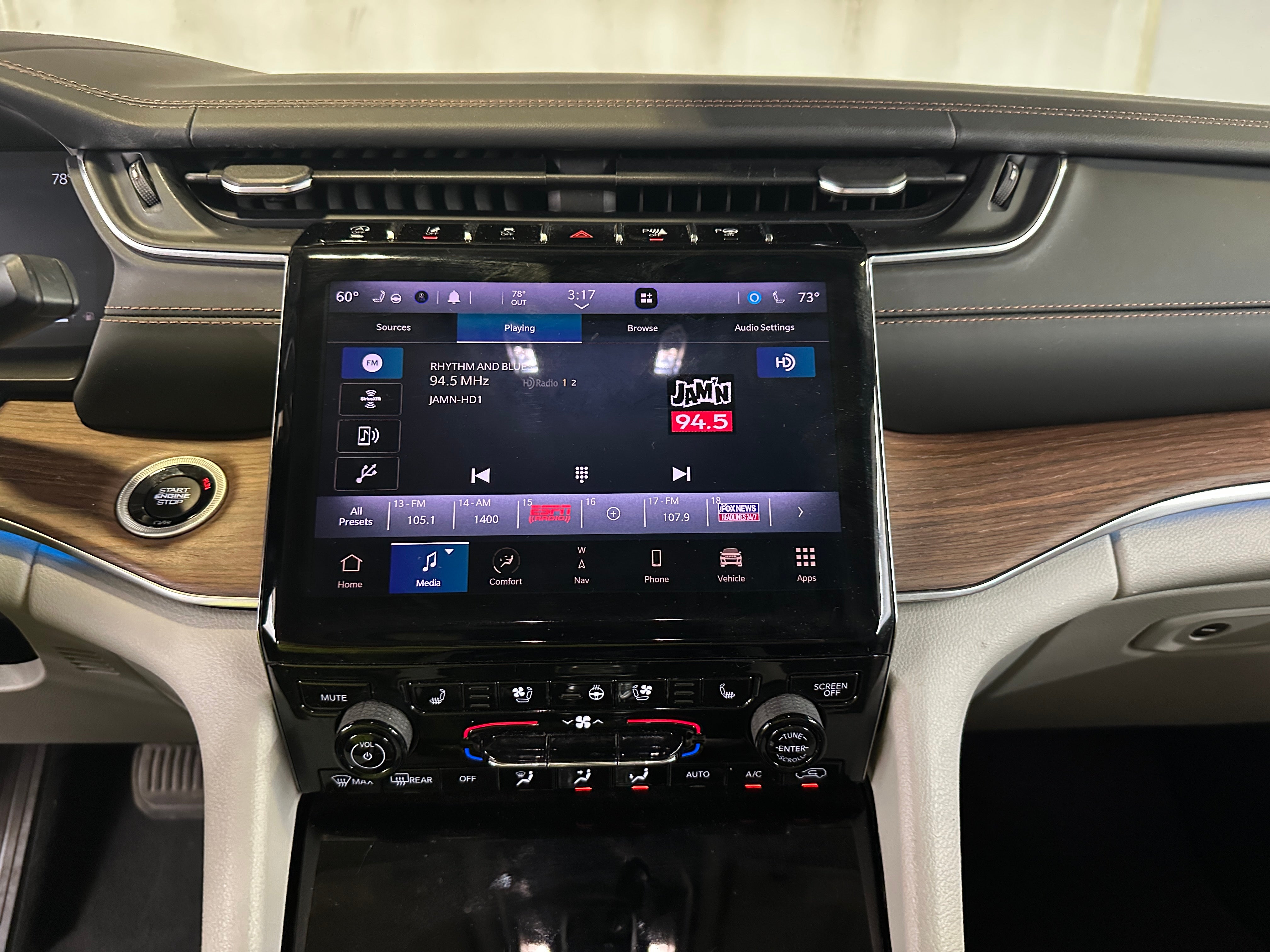 2021 Jeep Grand Cherokee L Summit 3