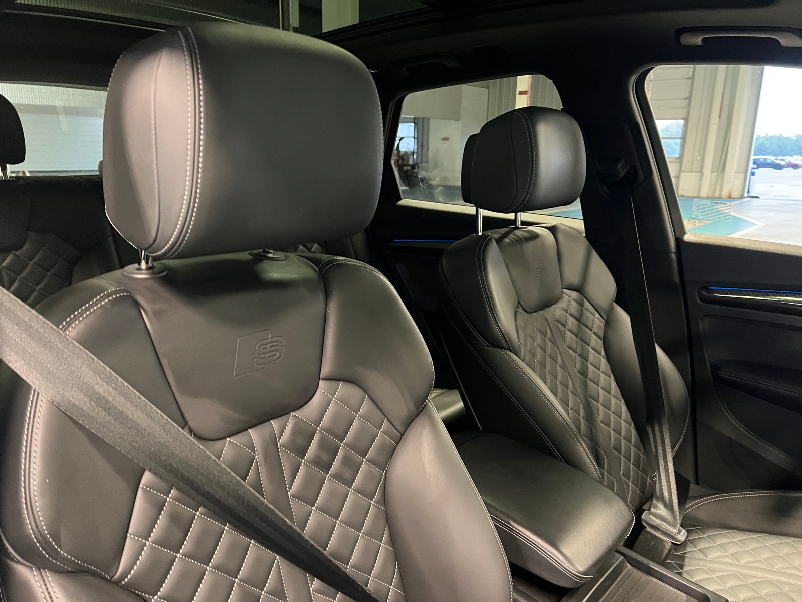 Thumbnail: 2021 Audi SQ5 - 2