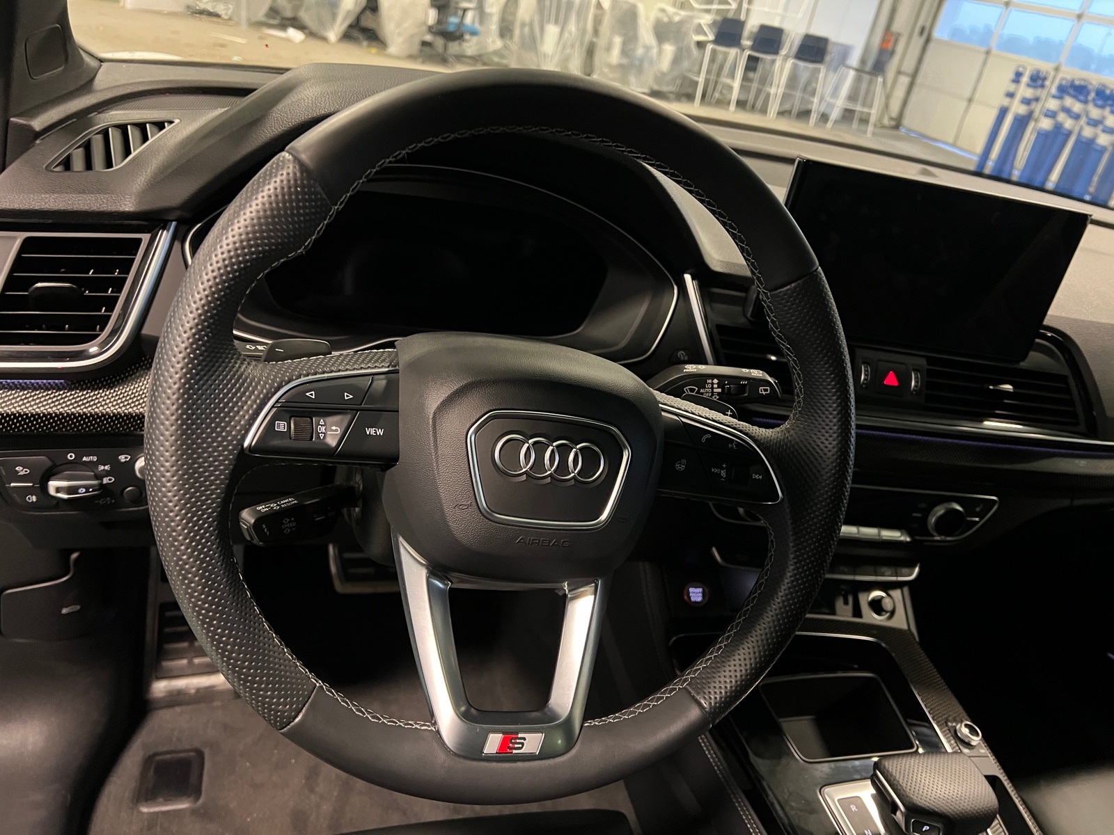 Thumbnail: 2021 Audi SQ5 - 5