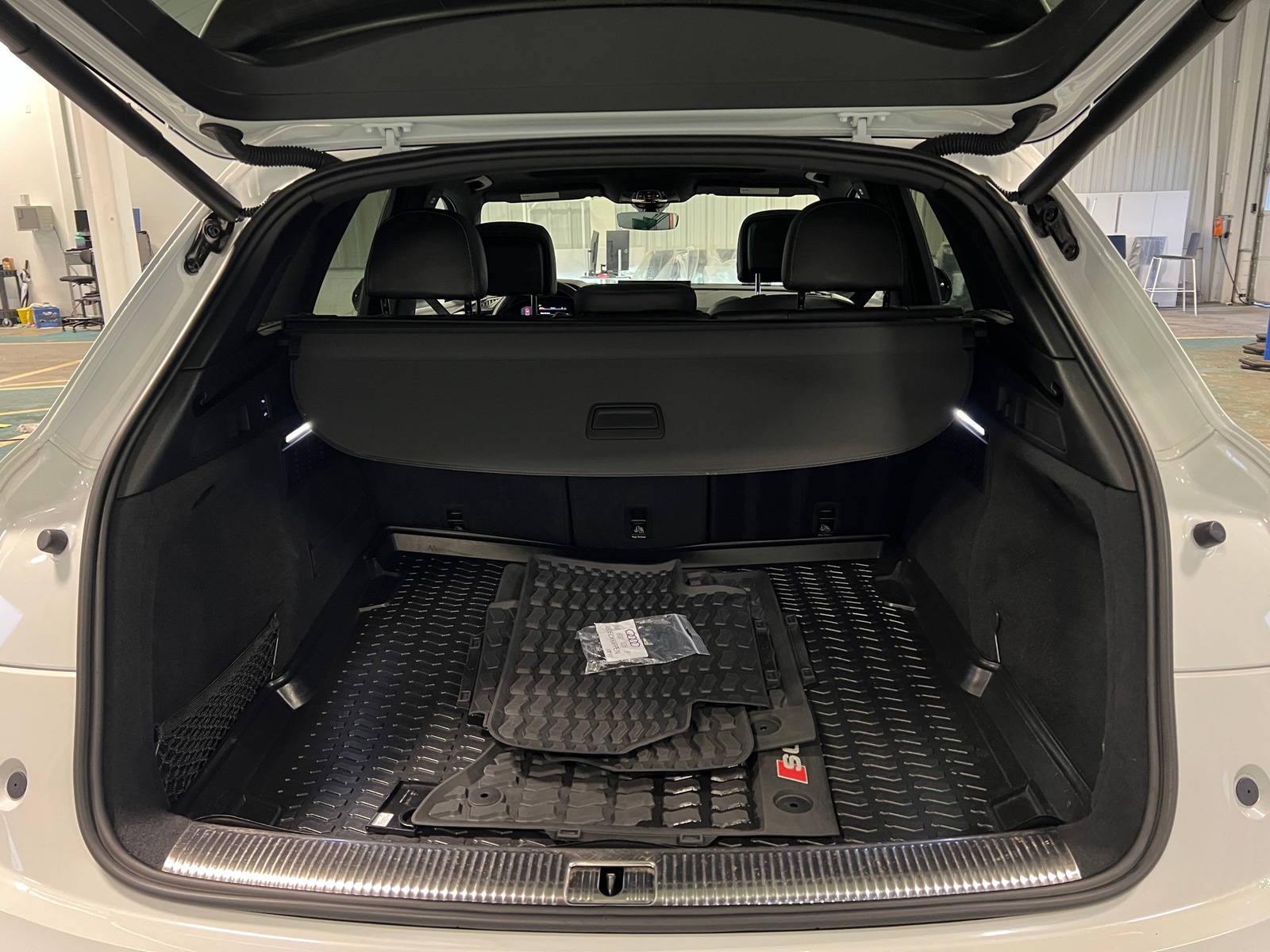 Thumbnail: 2021 Audi SQ5 - 7