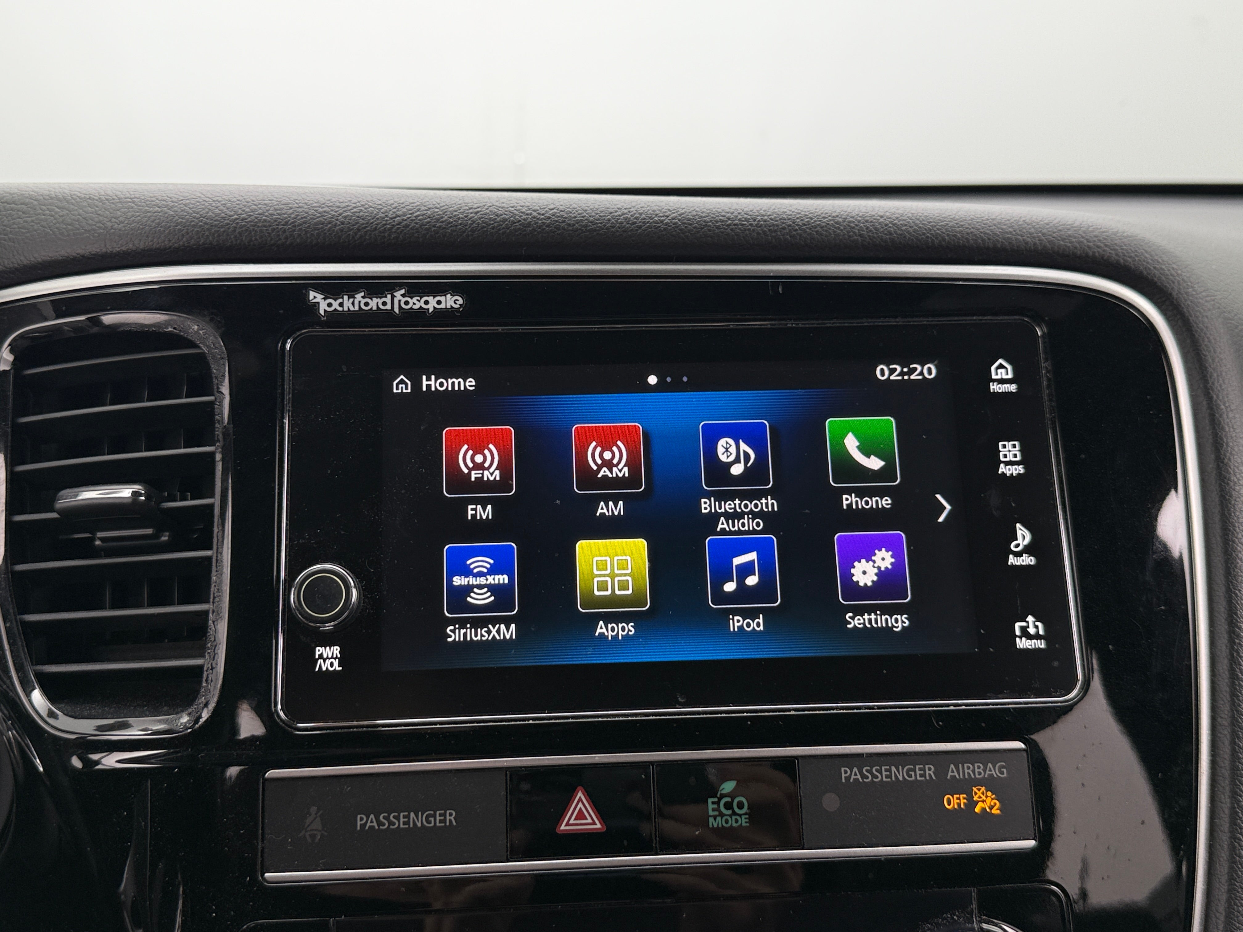 Thumbnail: 2019 Mitsubishi Outlander - 3