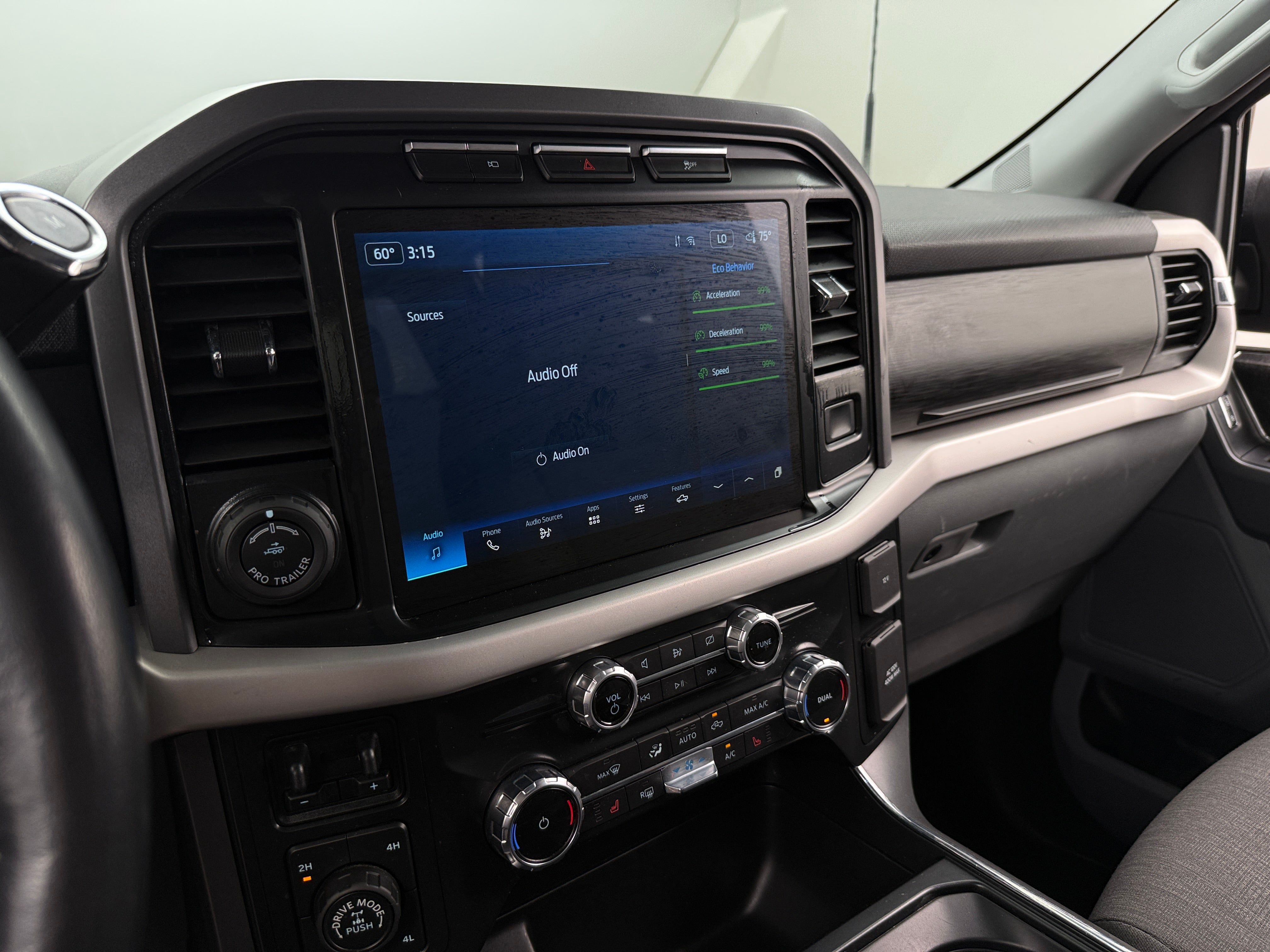 2022 Ford Econoline E-150 4