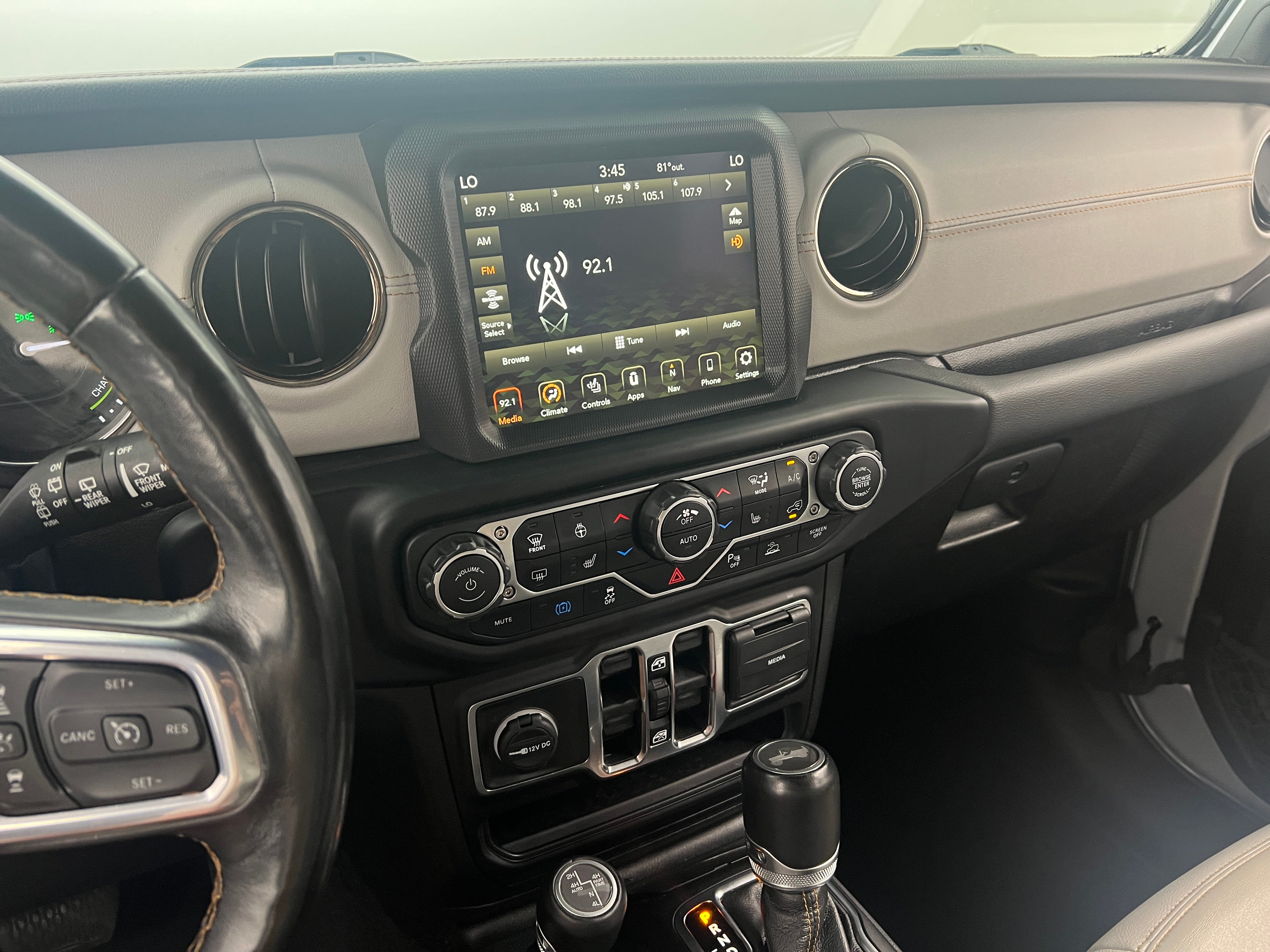 2022 Jeep Wrangler Unlimited Altitude 3