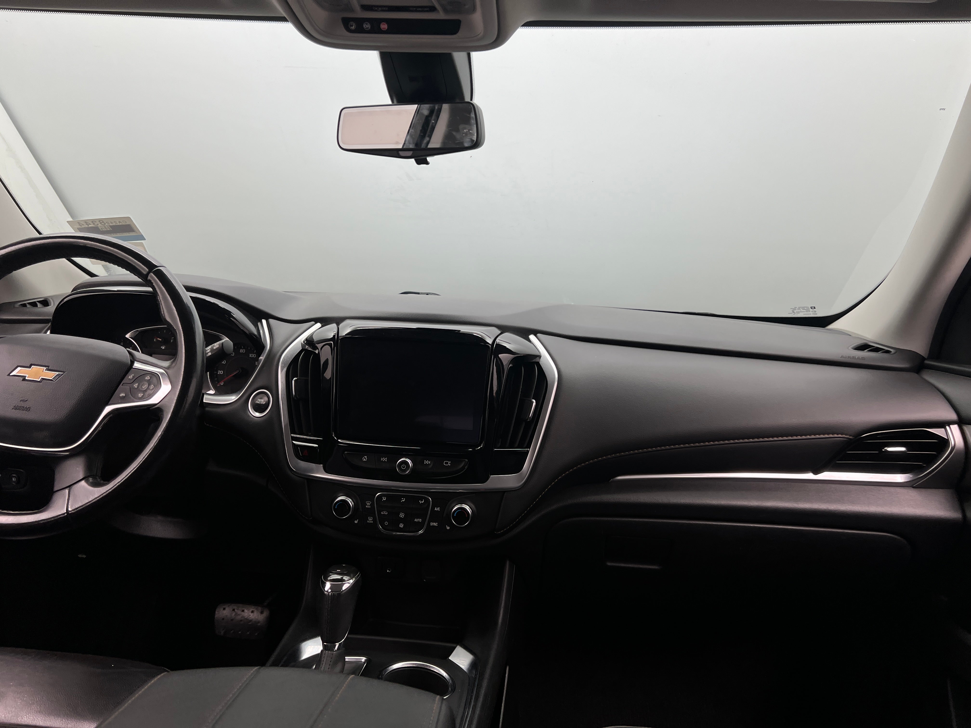 2019 Chevrolet Traverse LT 2