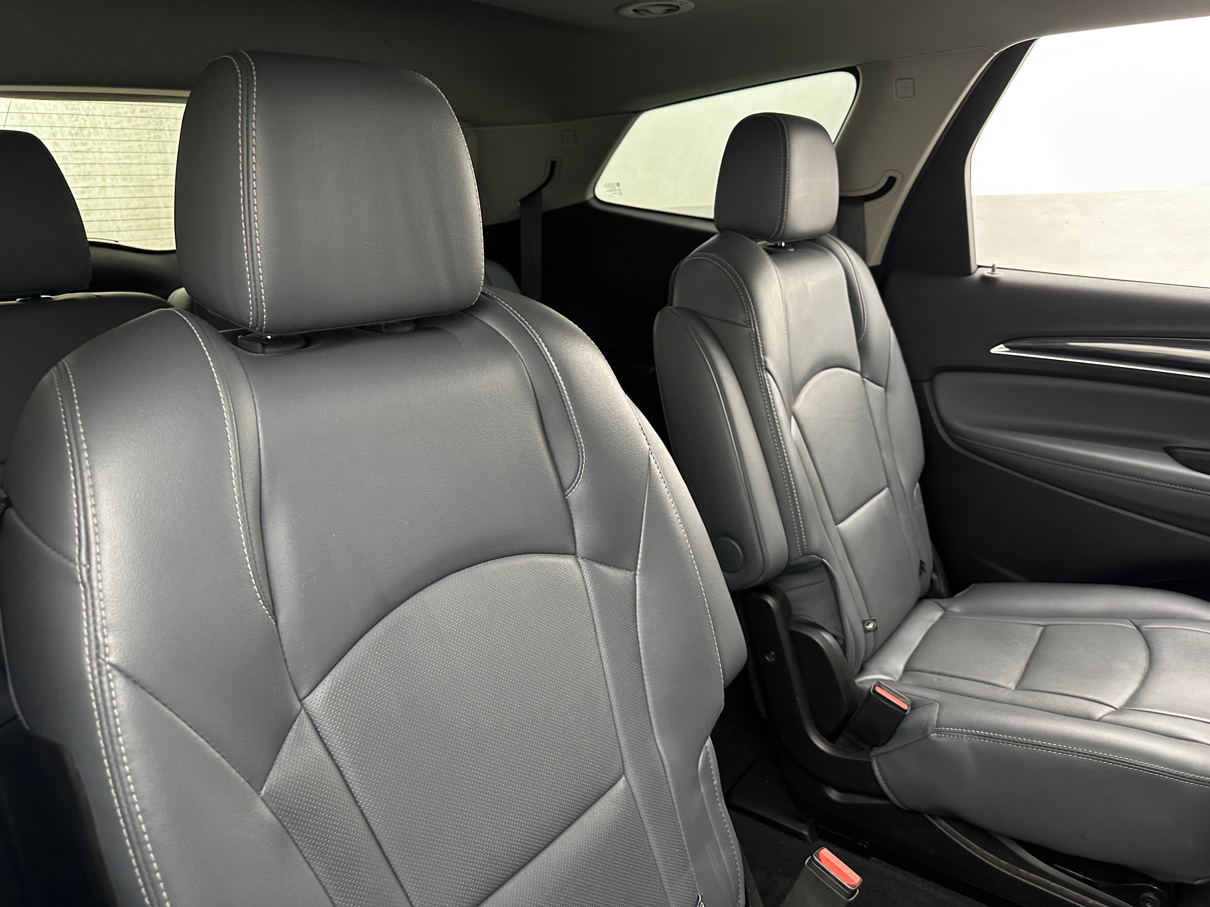 2021 Buick Enclave Essence 5