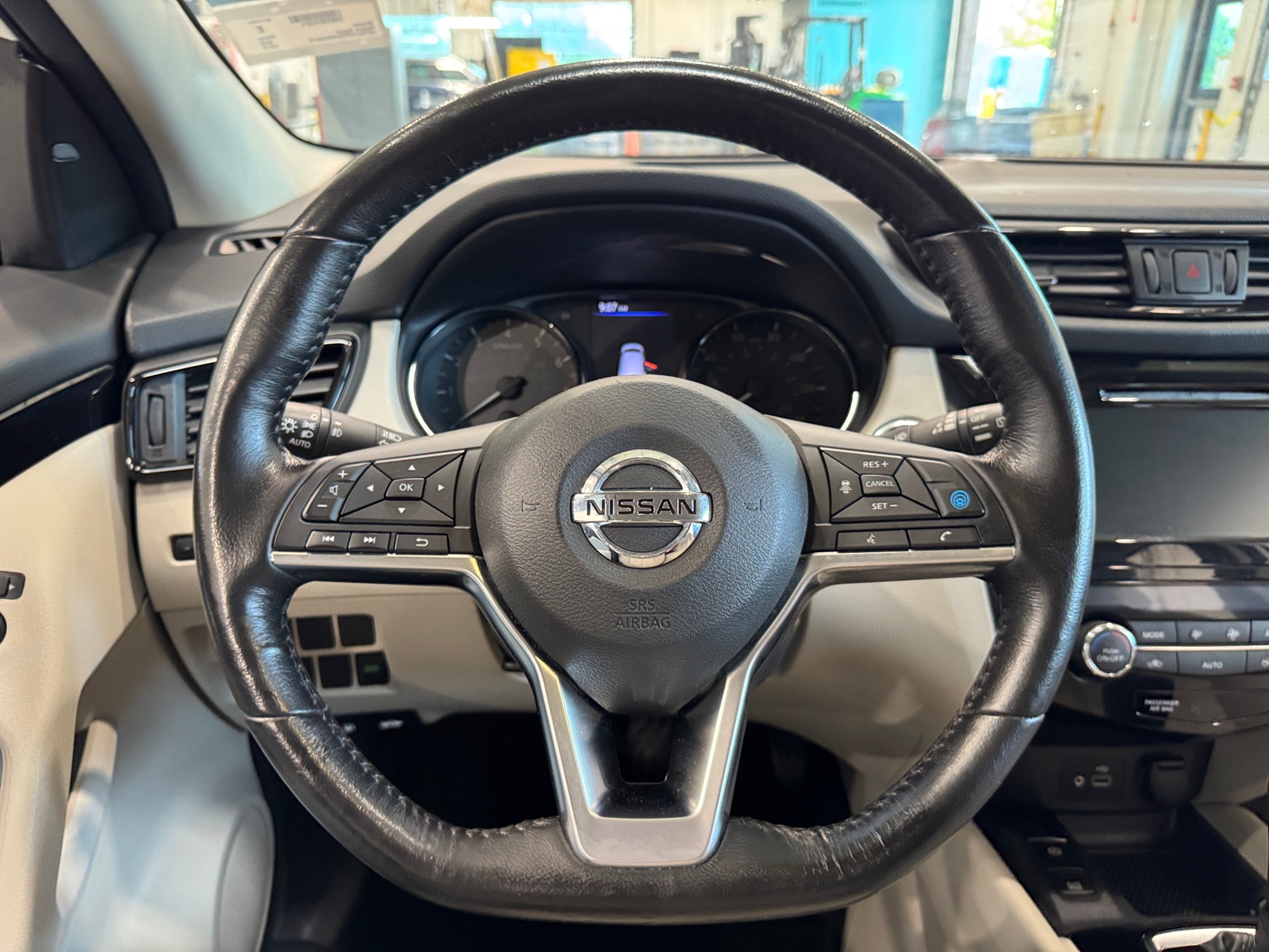 Thumbnail: 2019 Nissan Rogue Sport - 5