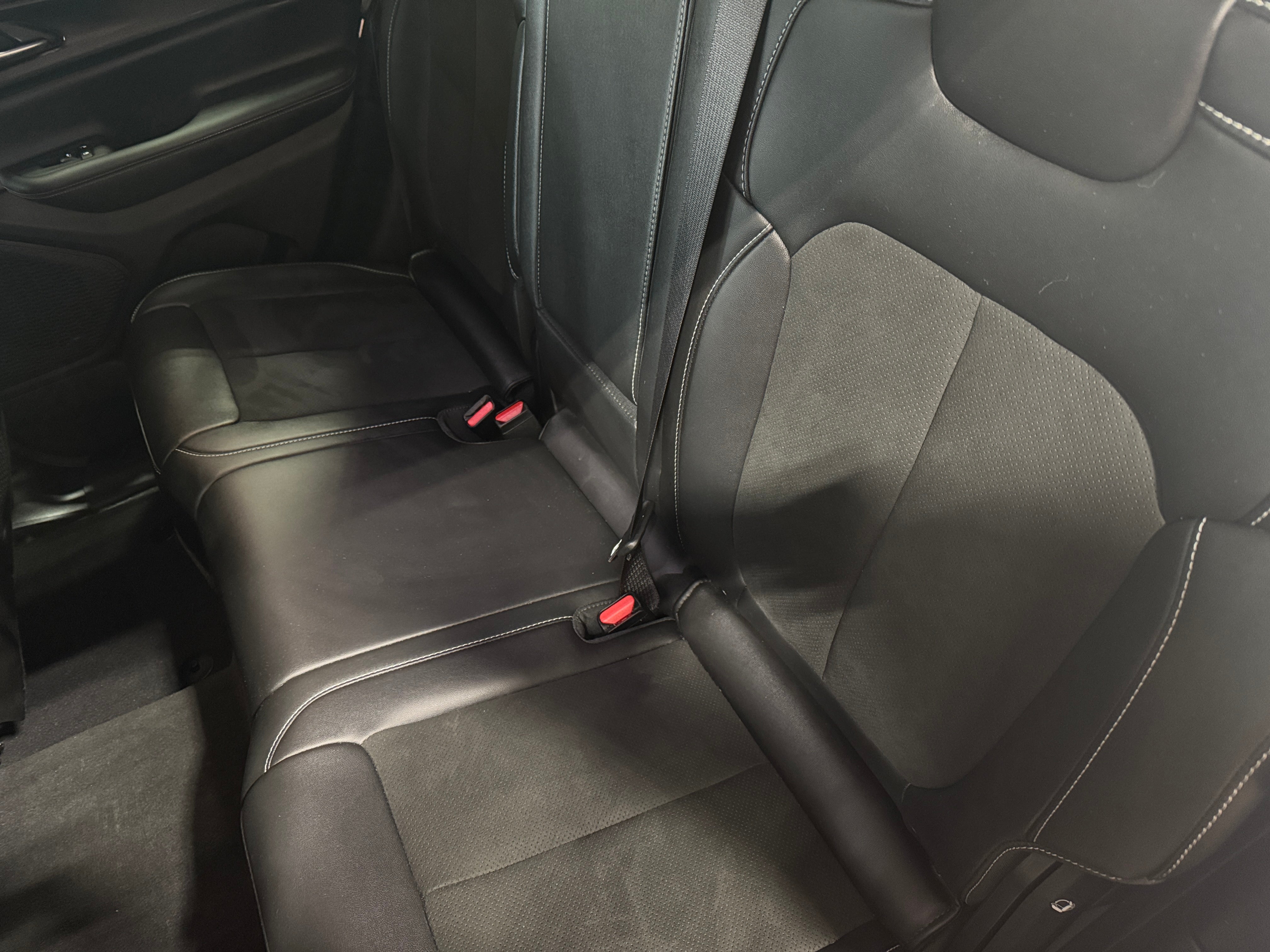 2023 Jeep Grand Cherokee Altitude 5