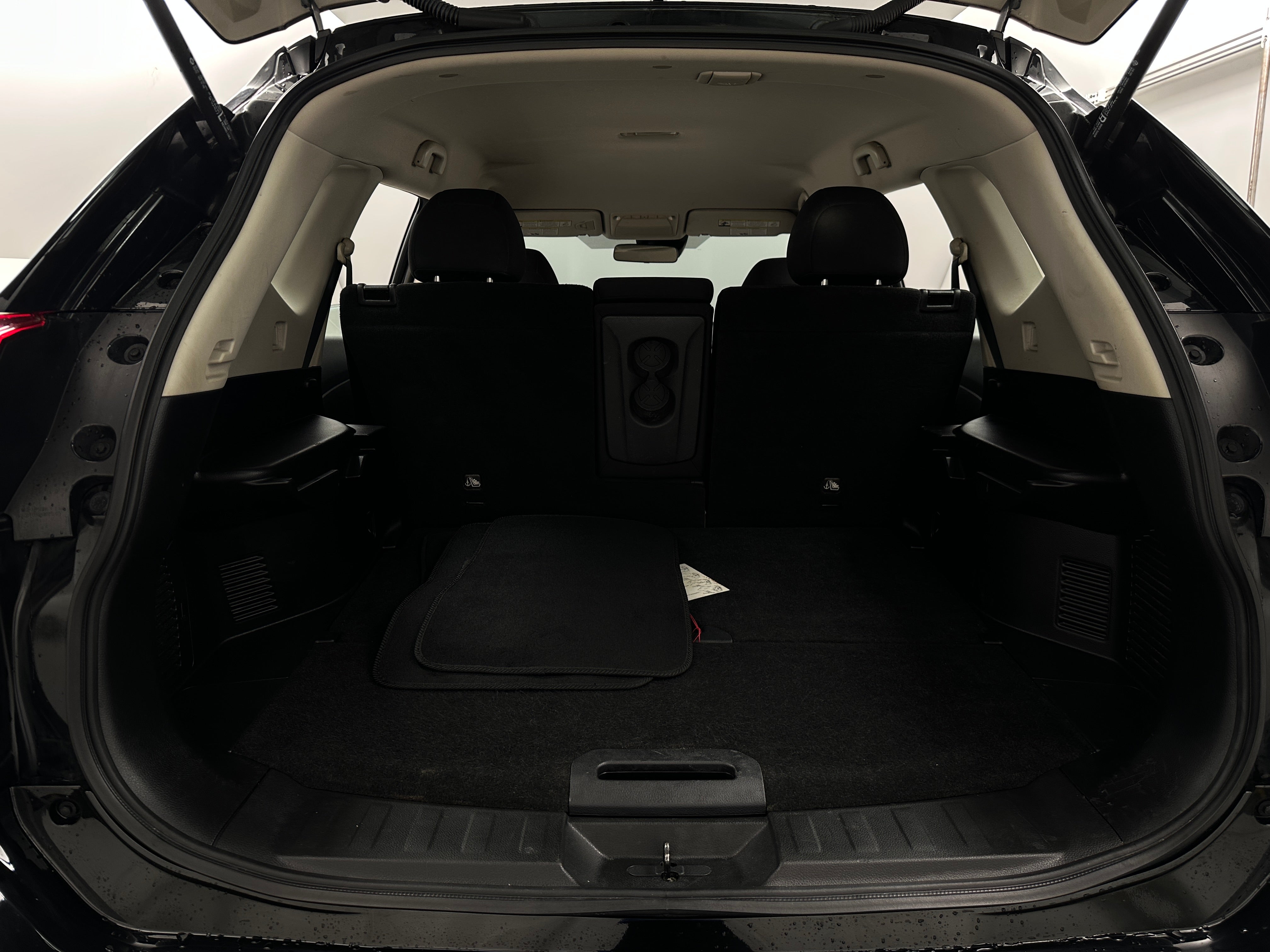 2020 Nissan Rogue S 7