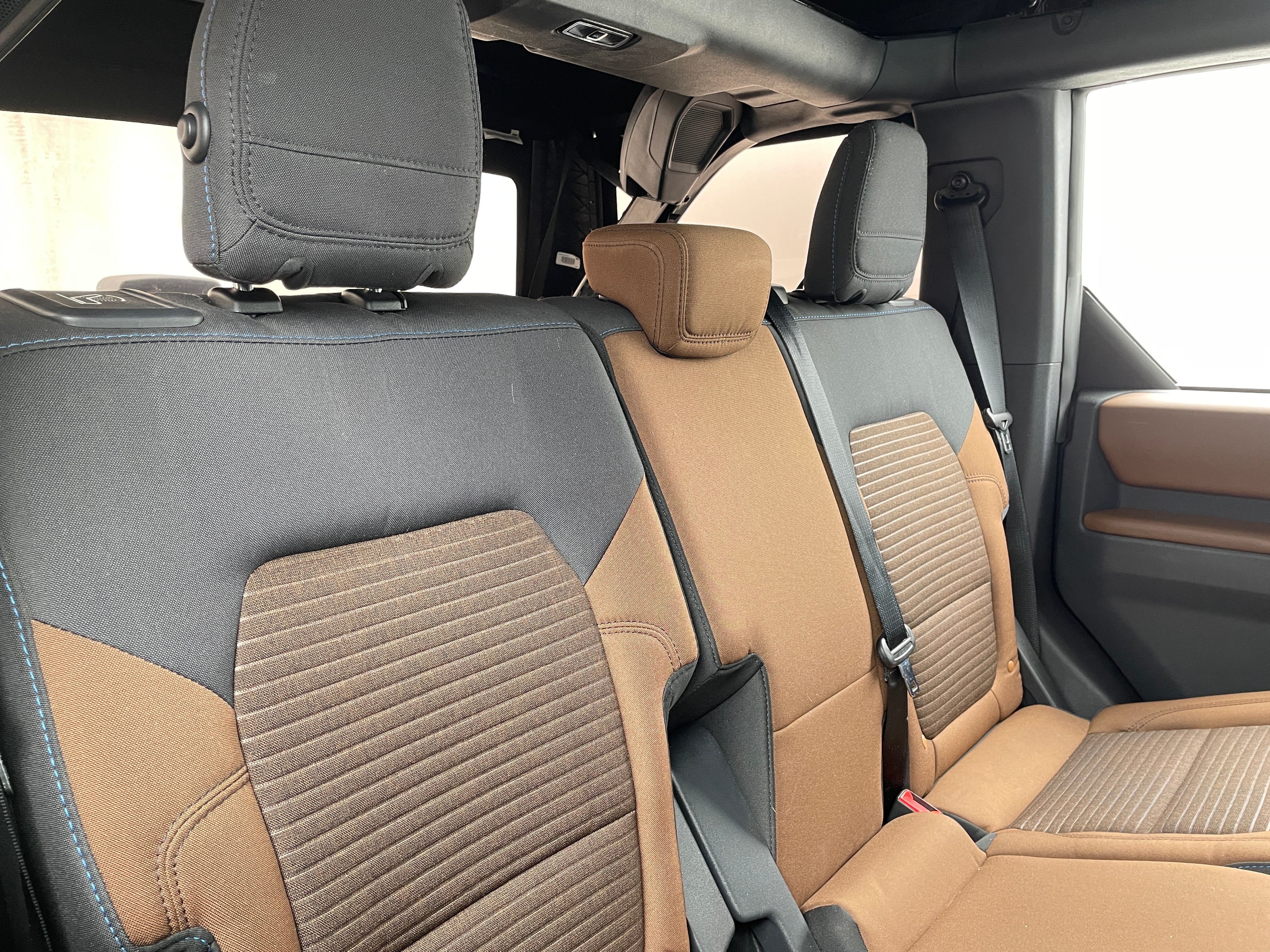 2023 Ford Bronco Outer Banks 6