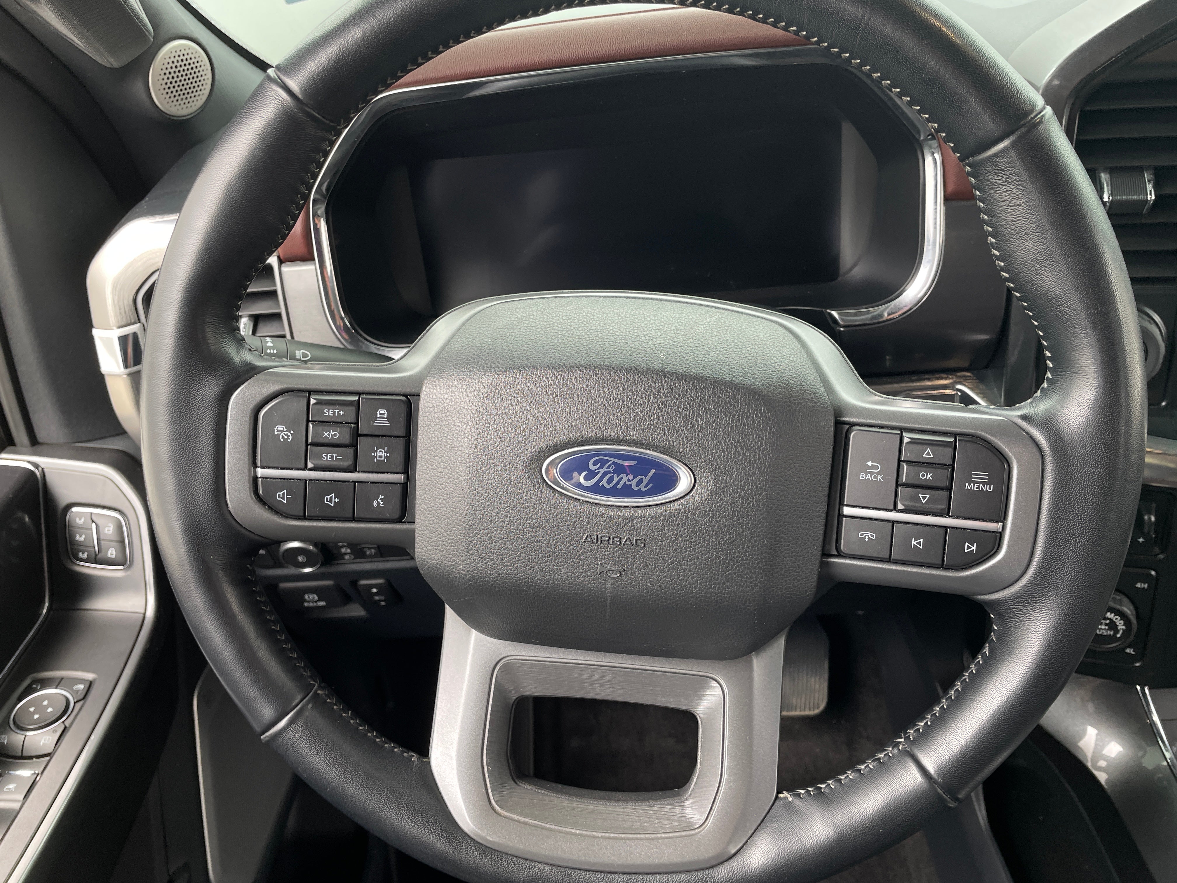 2022 Ford Econoline E-150 4