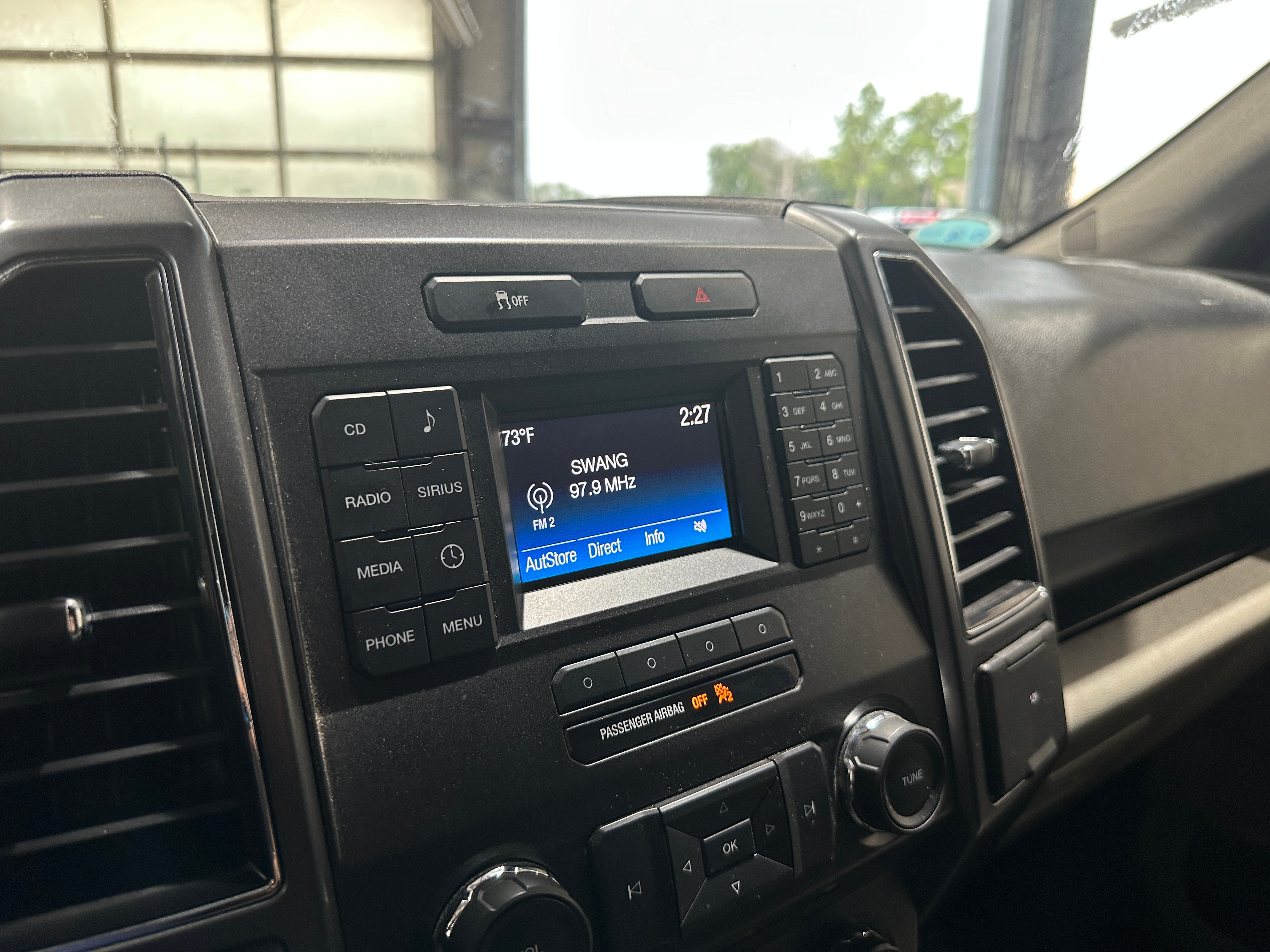 2017 Ford Econoline E-150 3