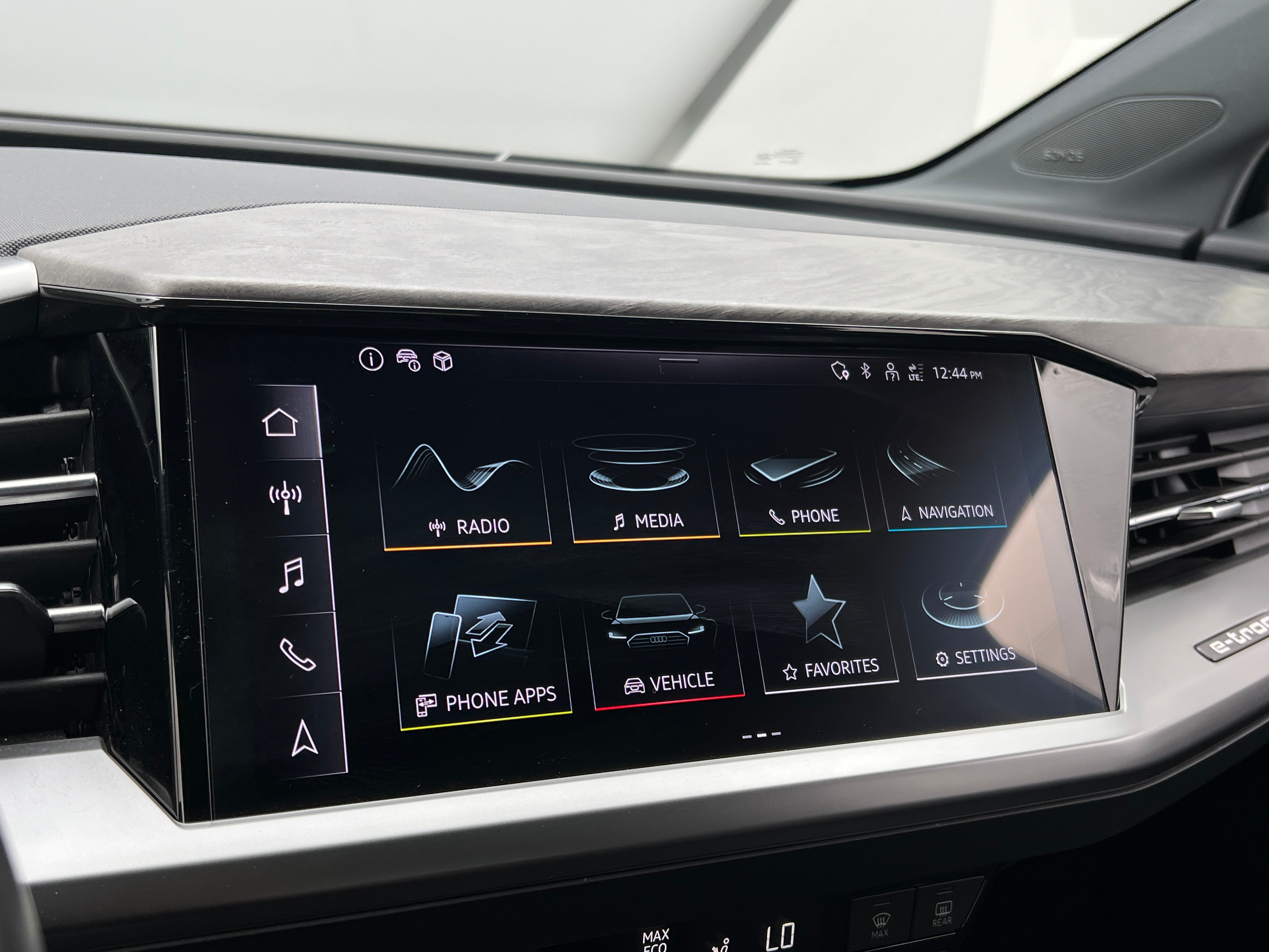 2023 Audi Q4 e-tron Premium Plus 3