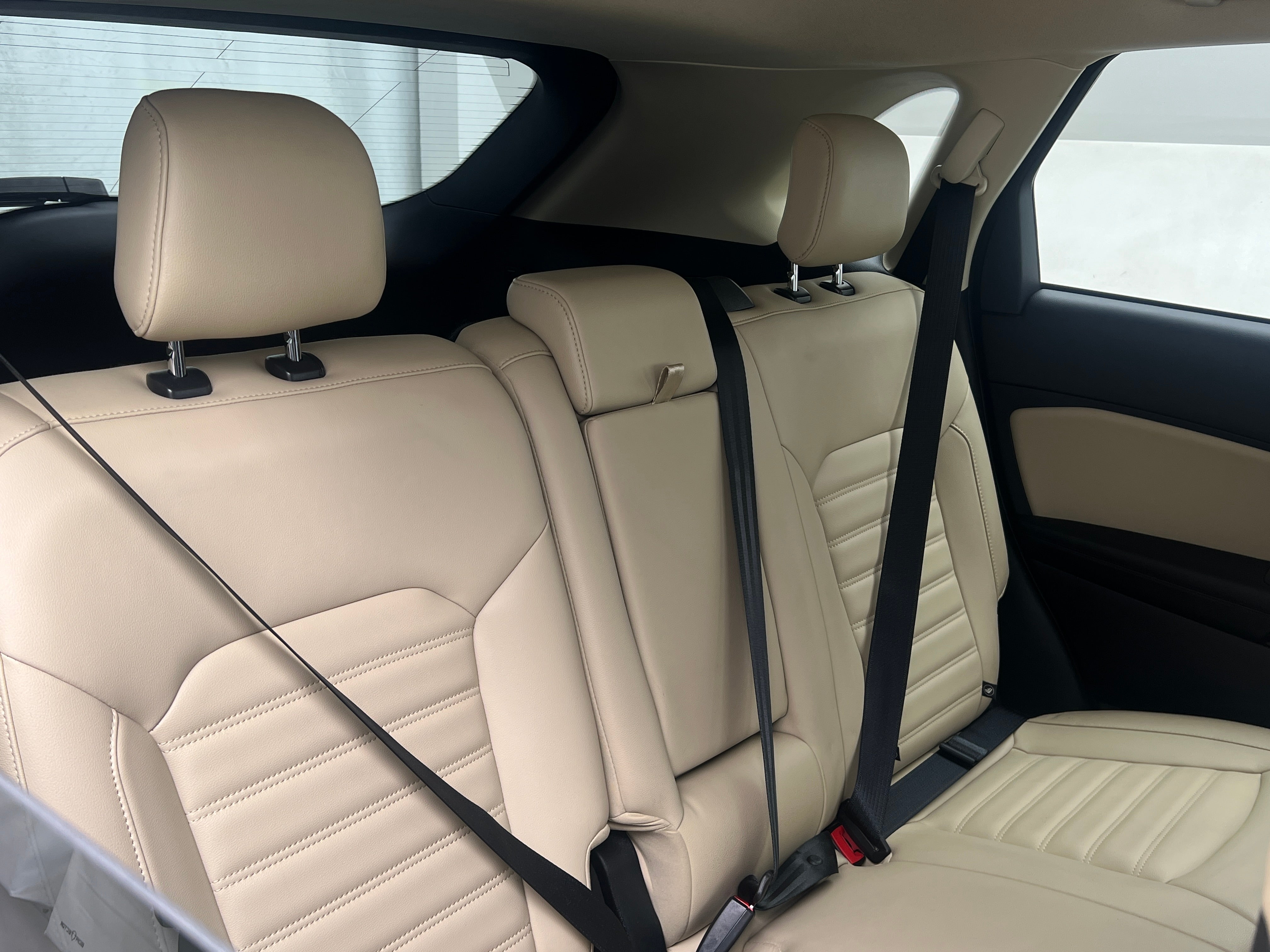 2019 Ford Edge SEL 6