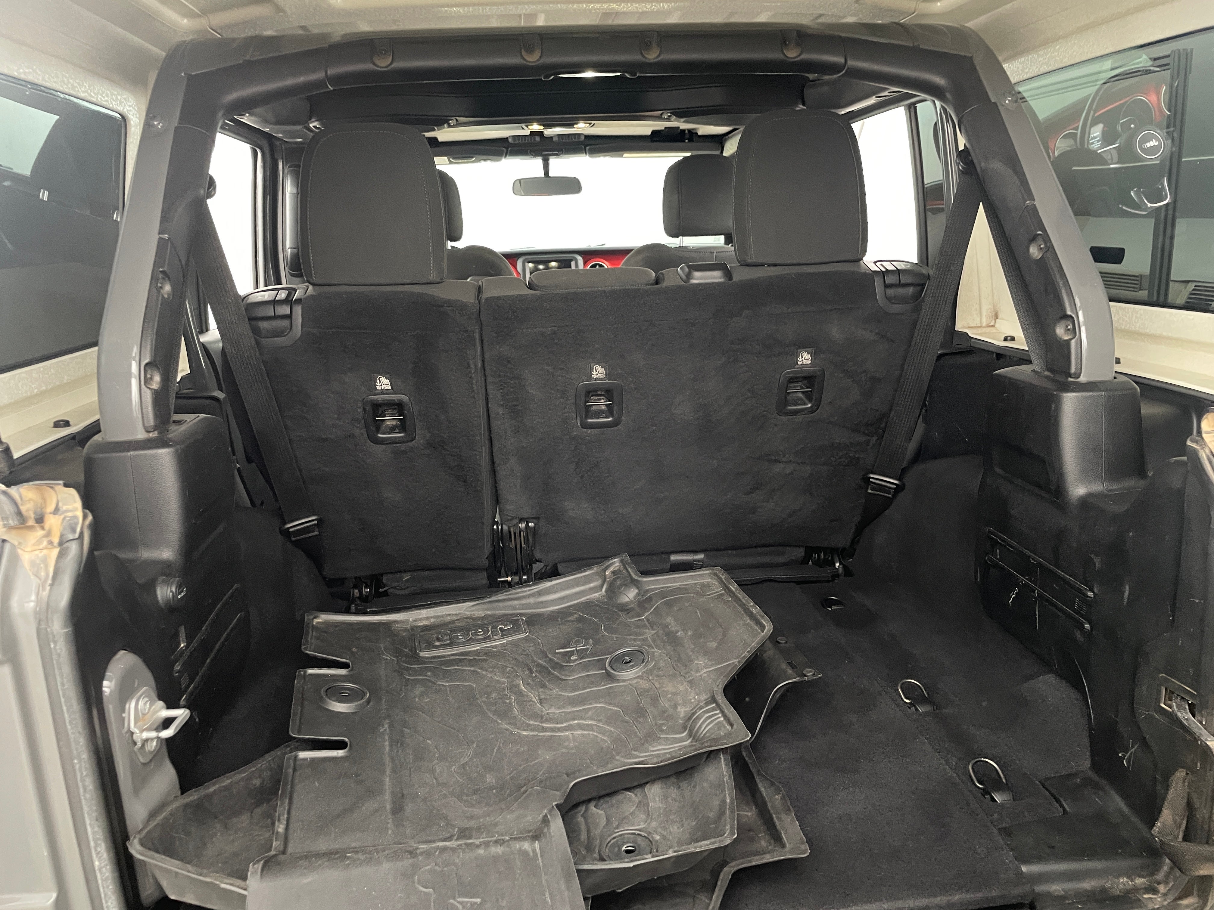 2020 Jeep Wrangler Unlimited Rubicon 7