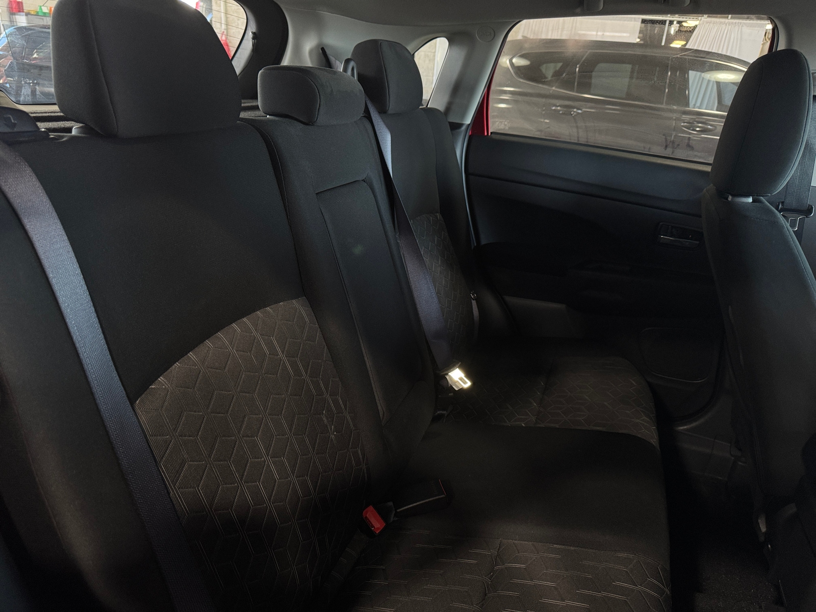 Thumbnail: 2024 Mitsubishi Outlander Sport - 6