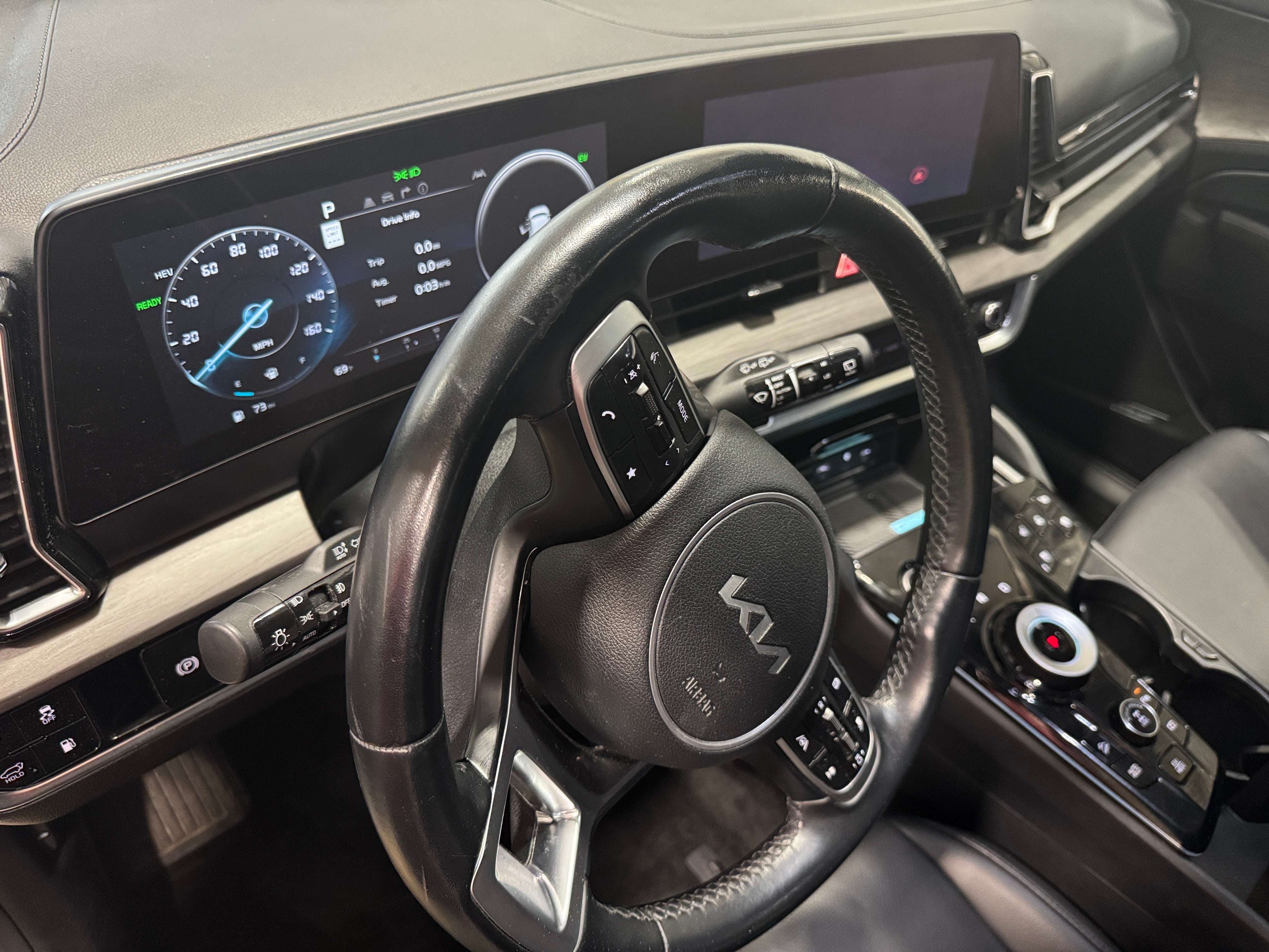 Thumbnail: 2023 Kia Sportage - 3