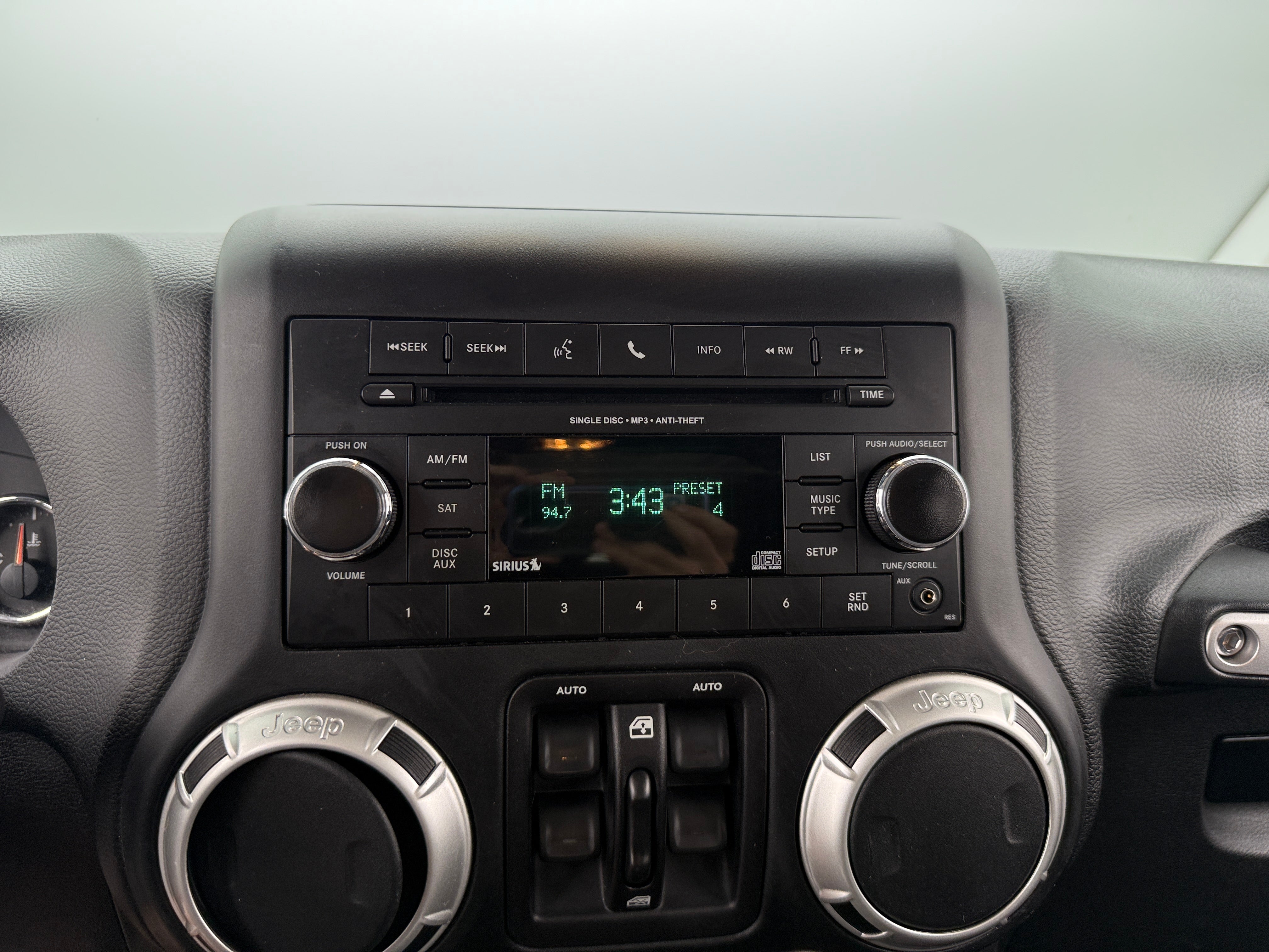 2017 Jeep Wrangler Unlimited Rubicon 4