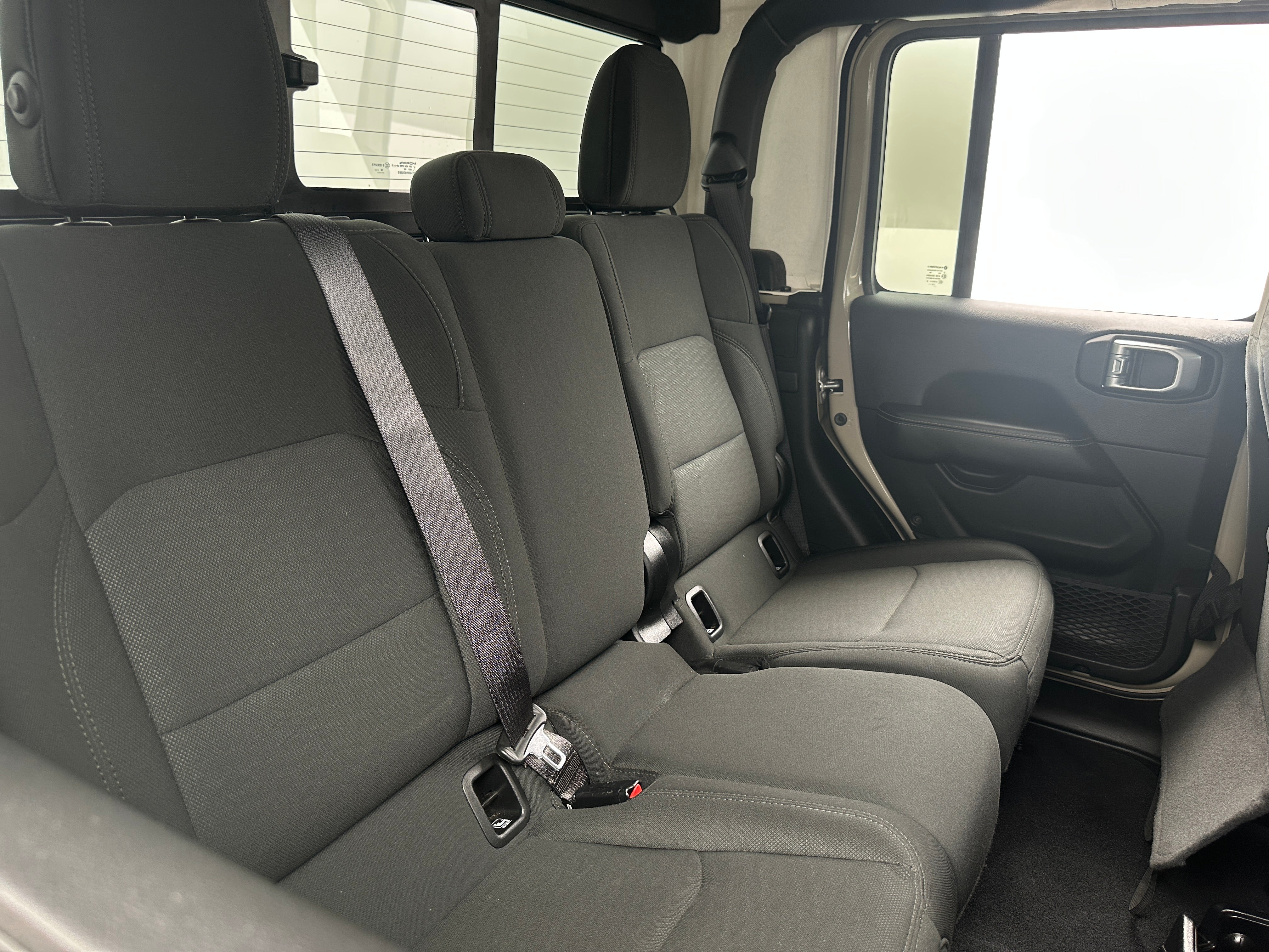 2020 Jeep Gladiator Overland 6