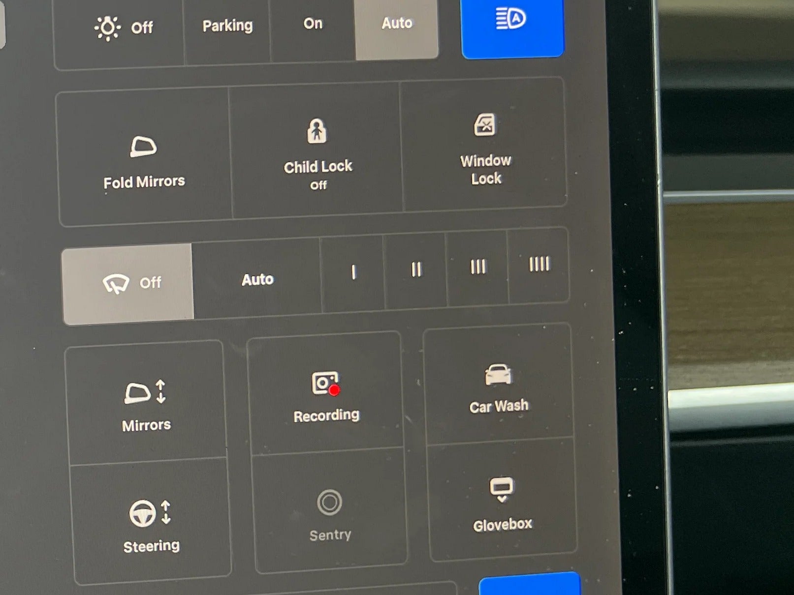 2023 Tesla Model 3 Standard Range 3