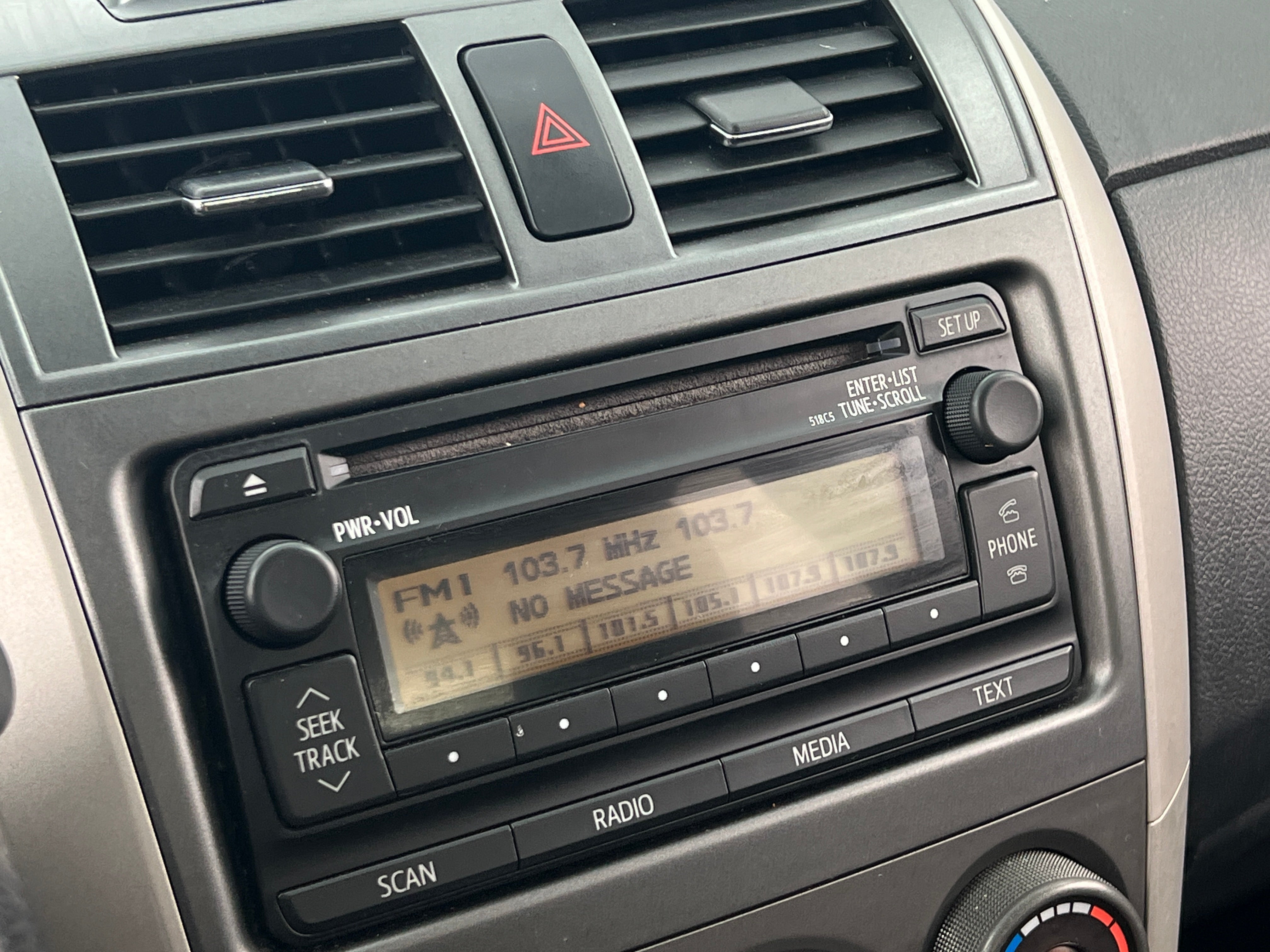 2012 Toyota Corolla S 4