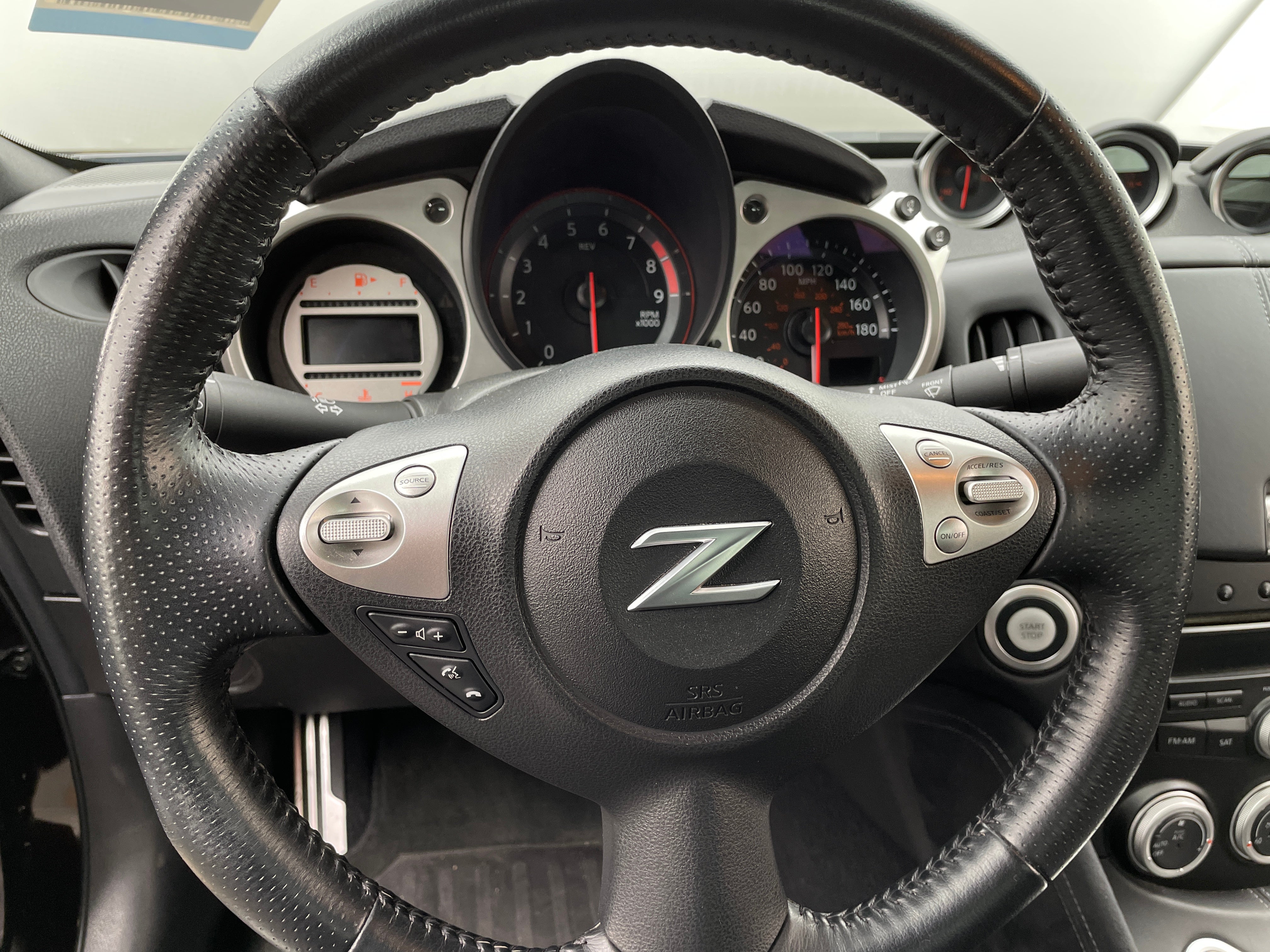 2010 Nissan Z 370Z 4