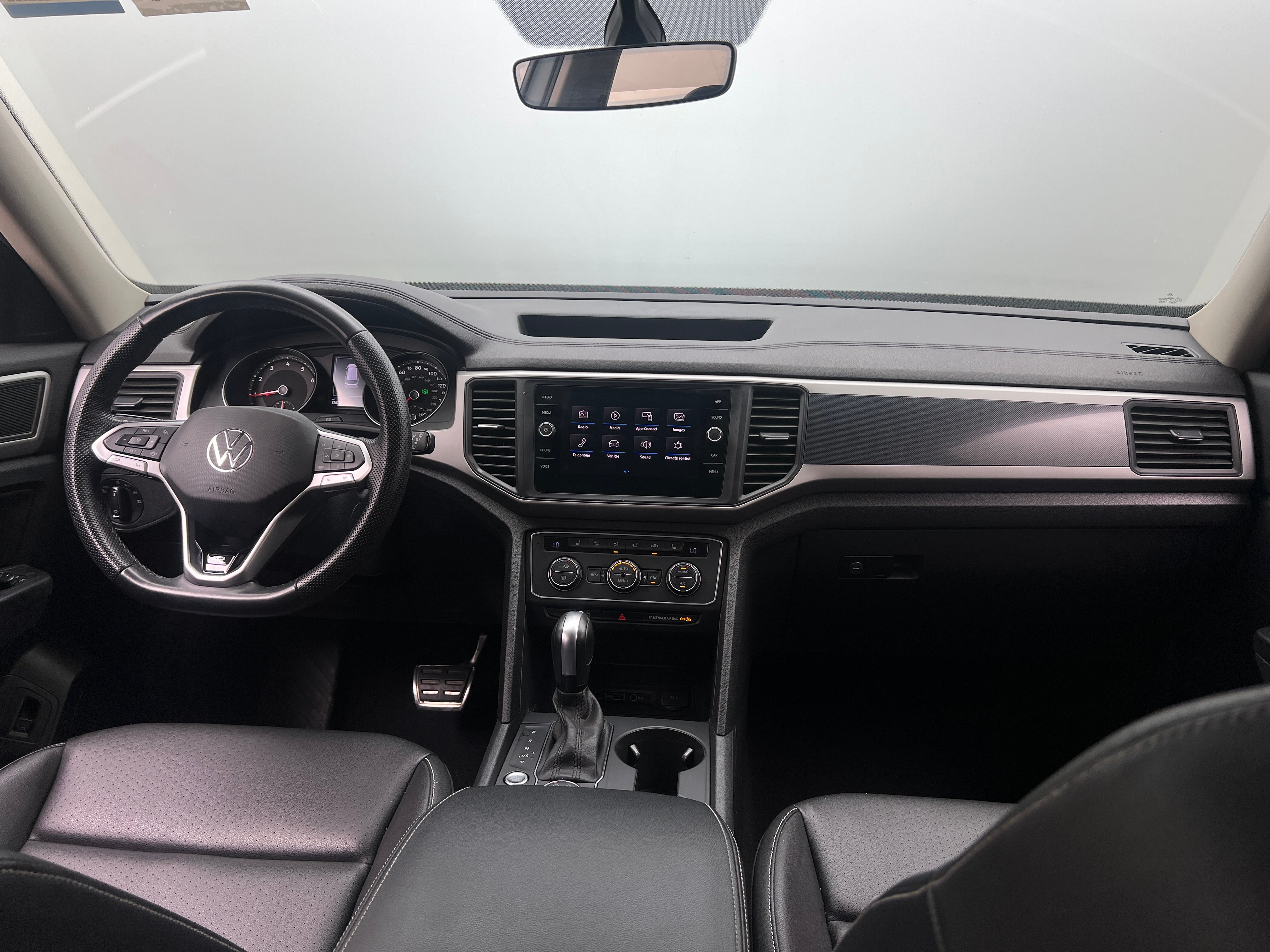 2021 Volkswagen Atlas SE 2