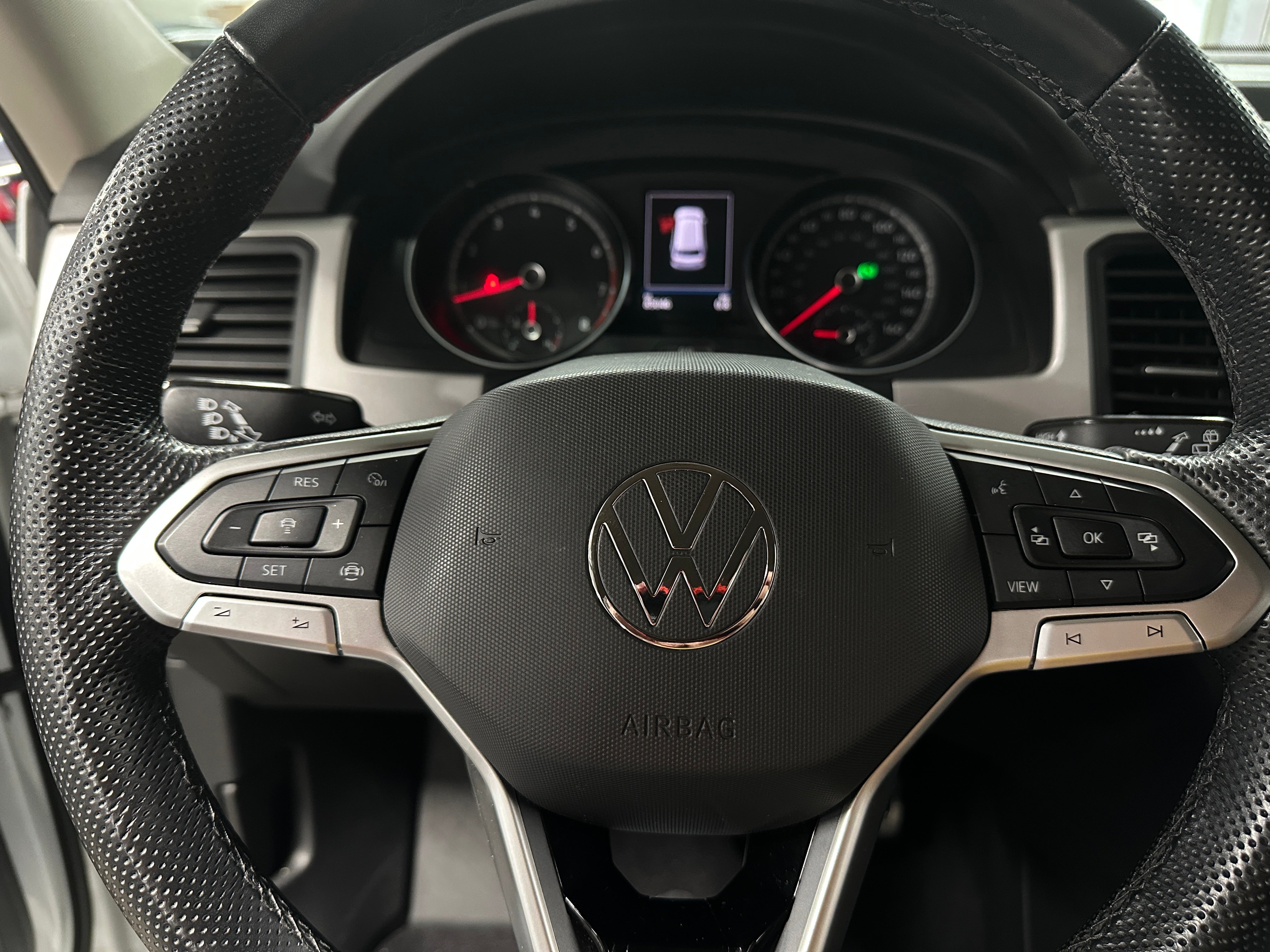 2021 Volkswagen Atlas SE 4
