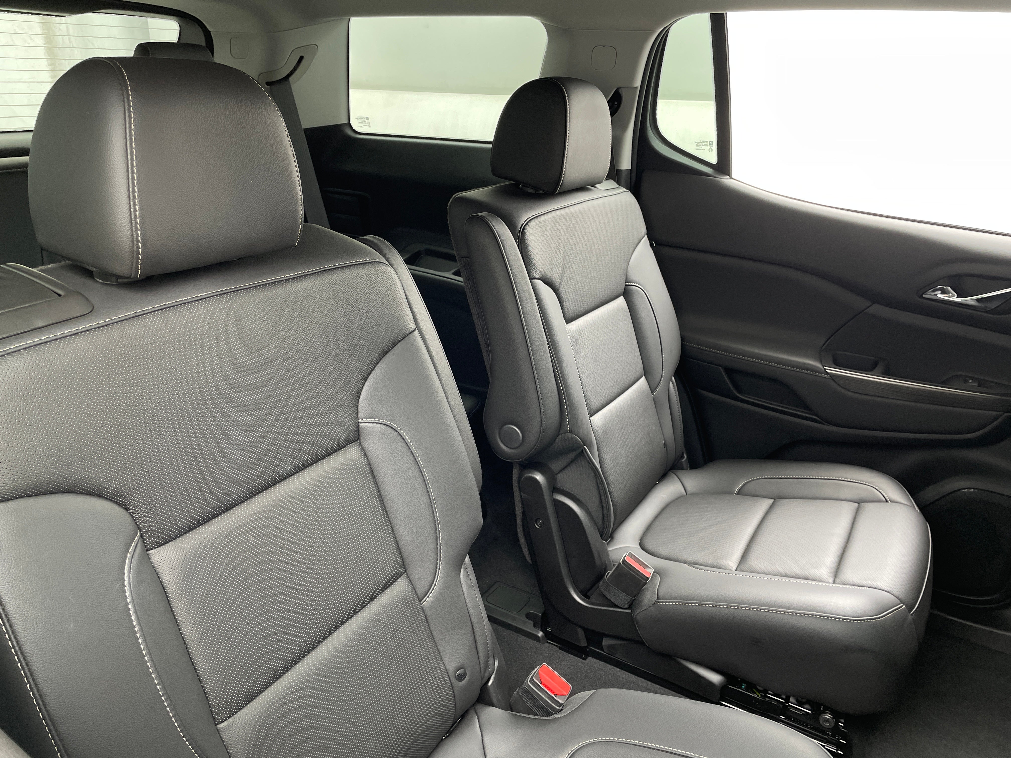 2023 GMC Acadia SLT 5