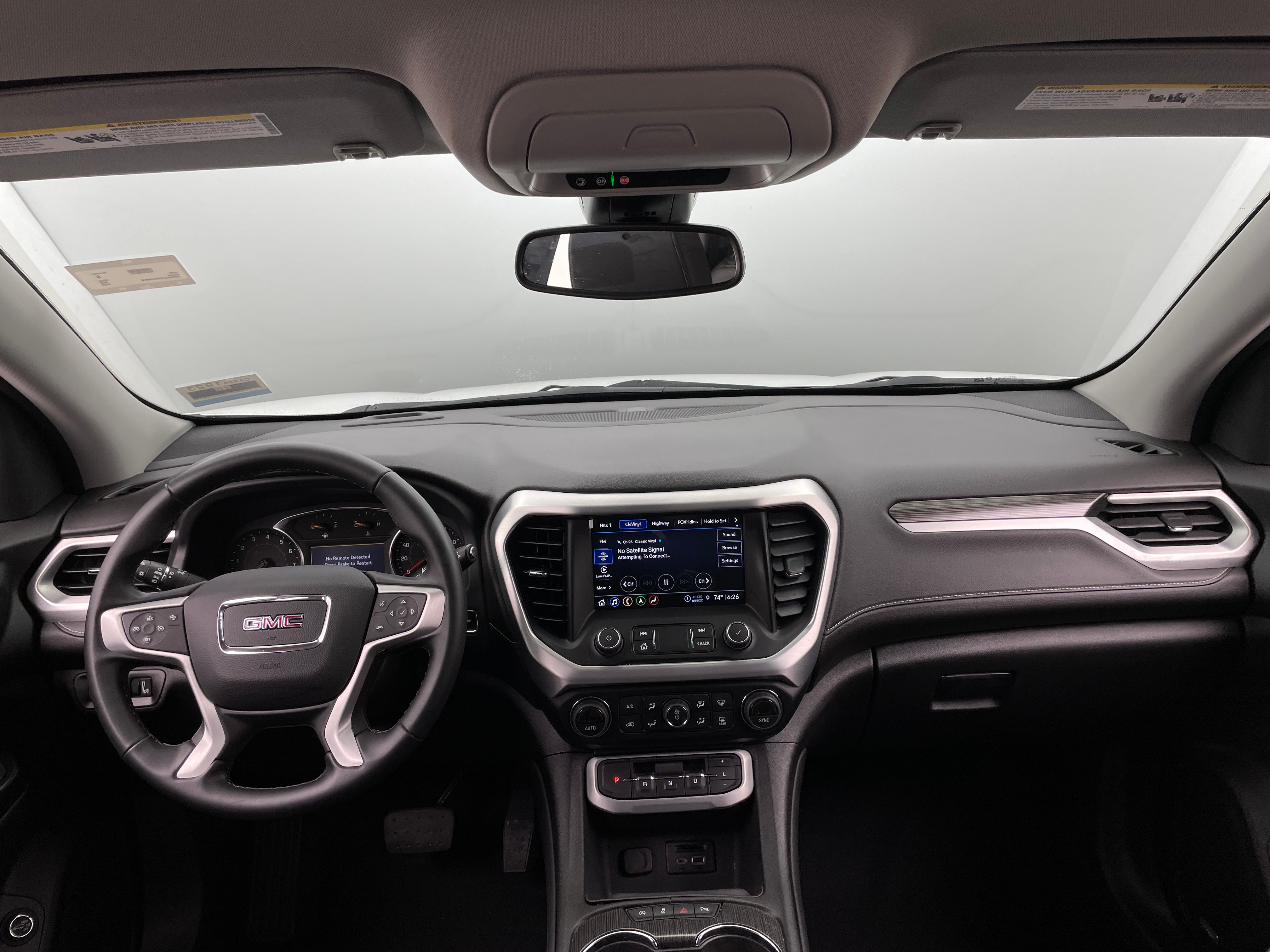 2023 GMC Acadia SLT 2