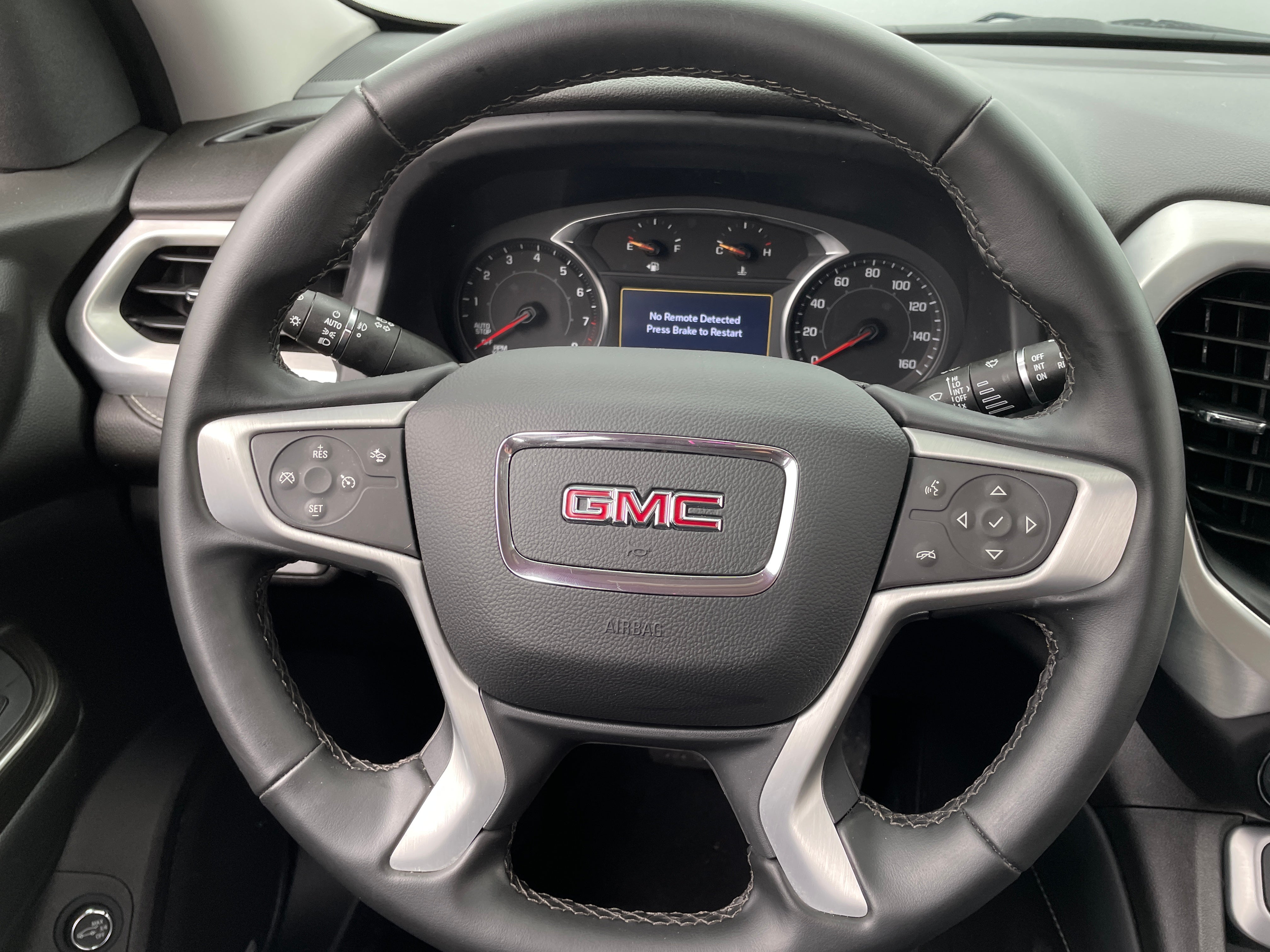 2023 GMC Acadia SLT 4