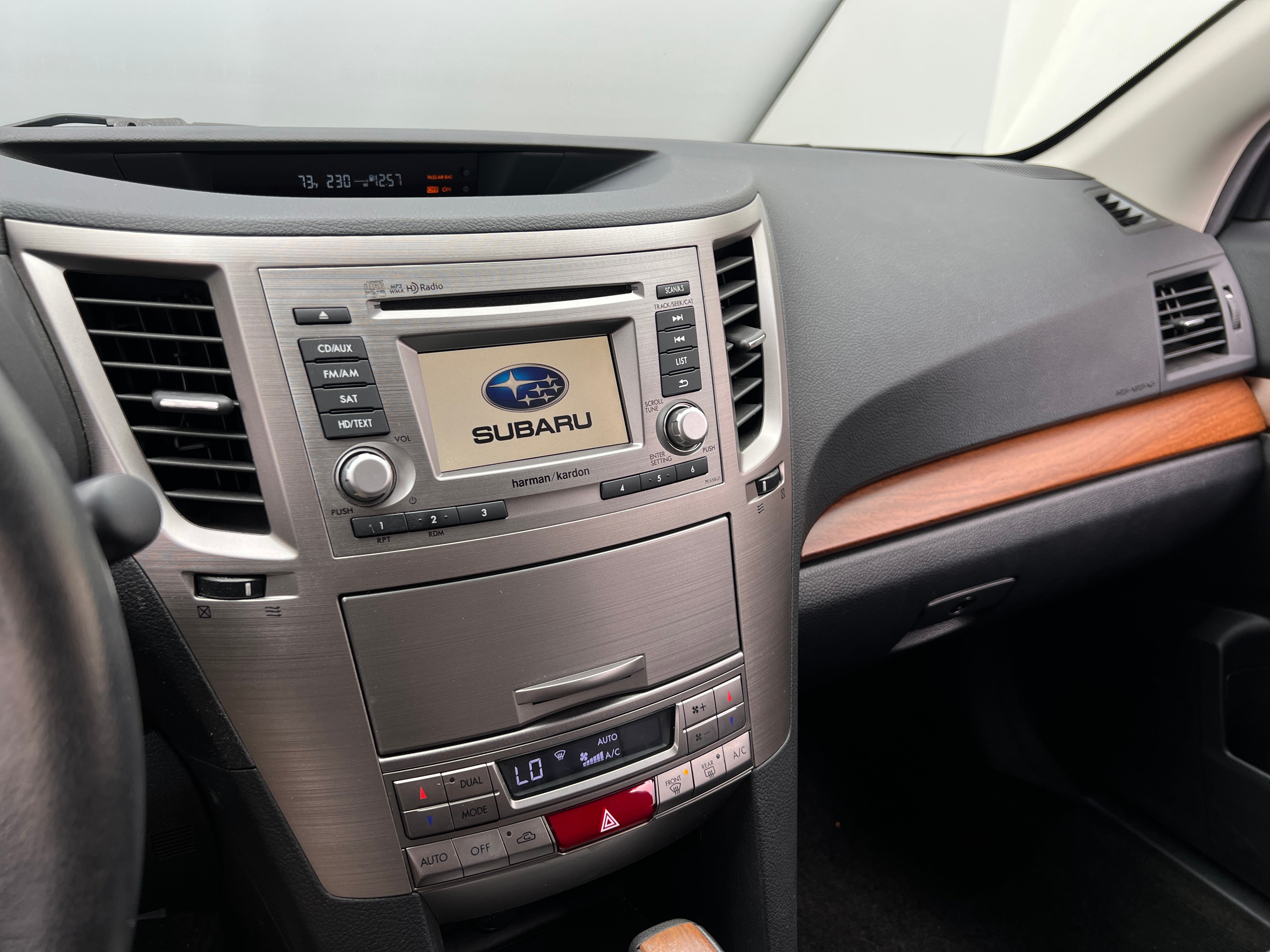 2013 Subaru Outback 3.6R Limited 3