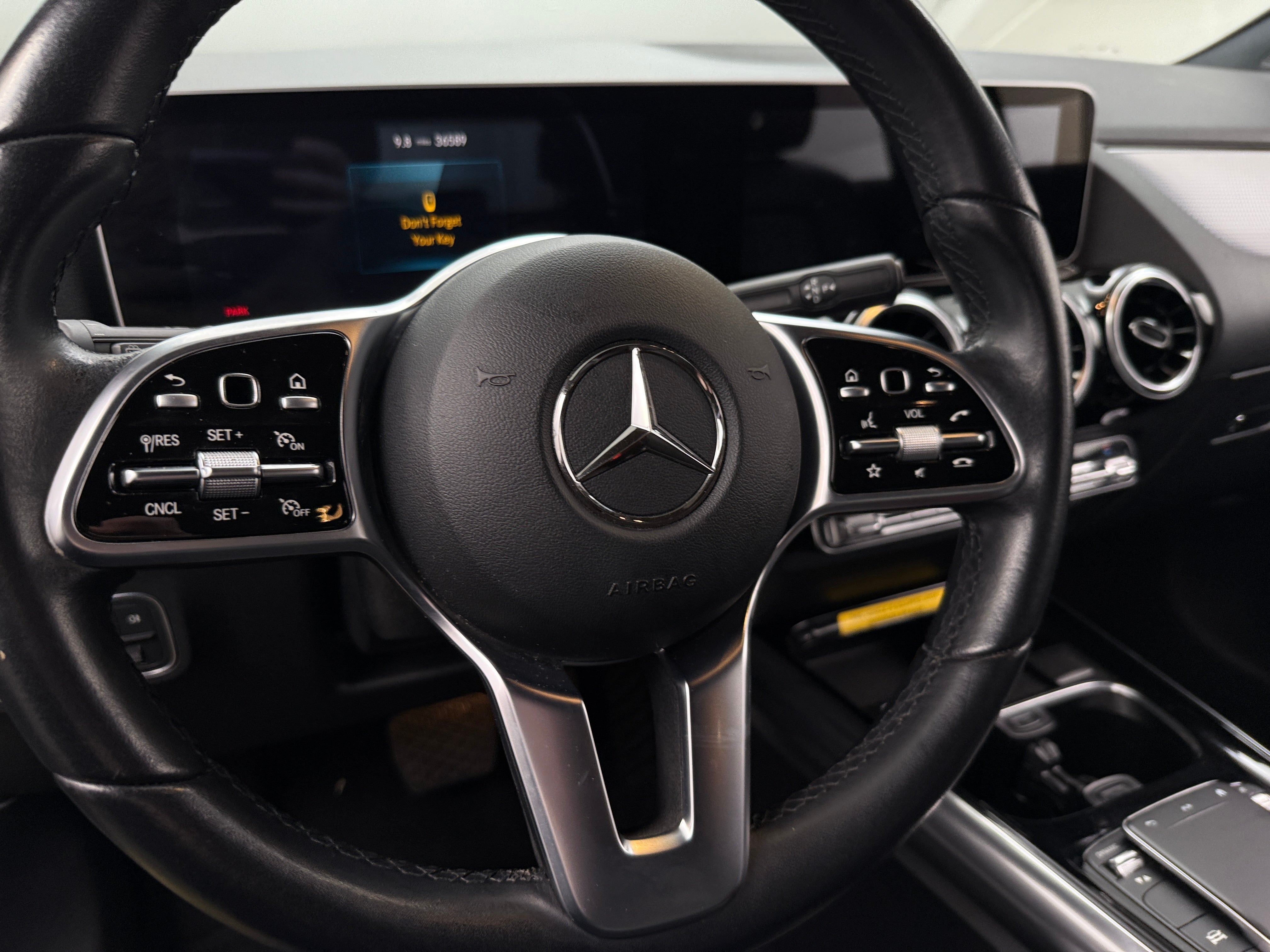 2021 Mercedes-Benz GLA 250 4MATIC 4