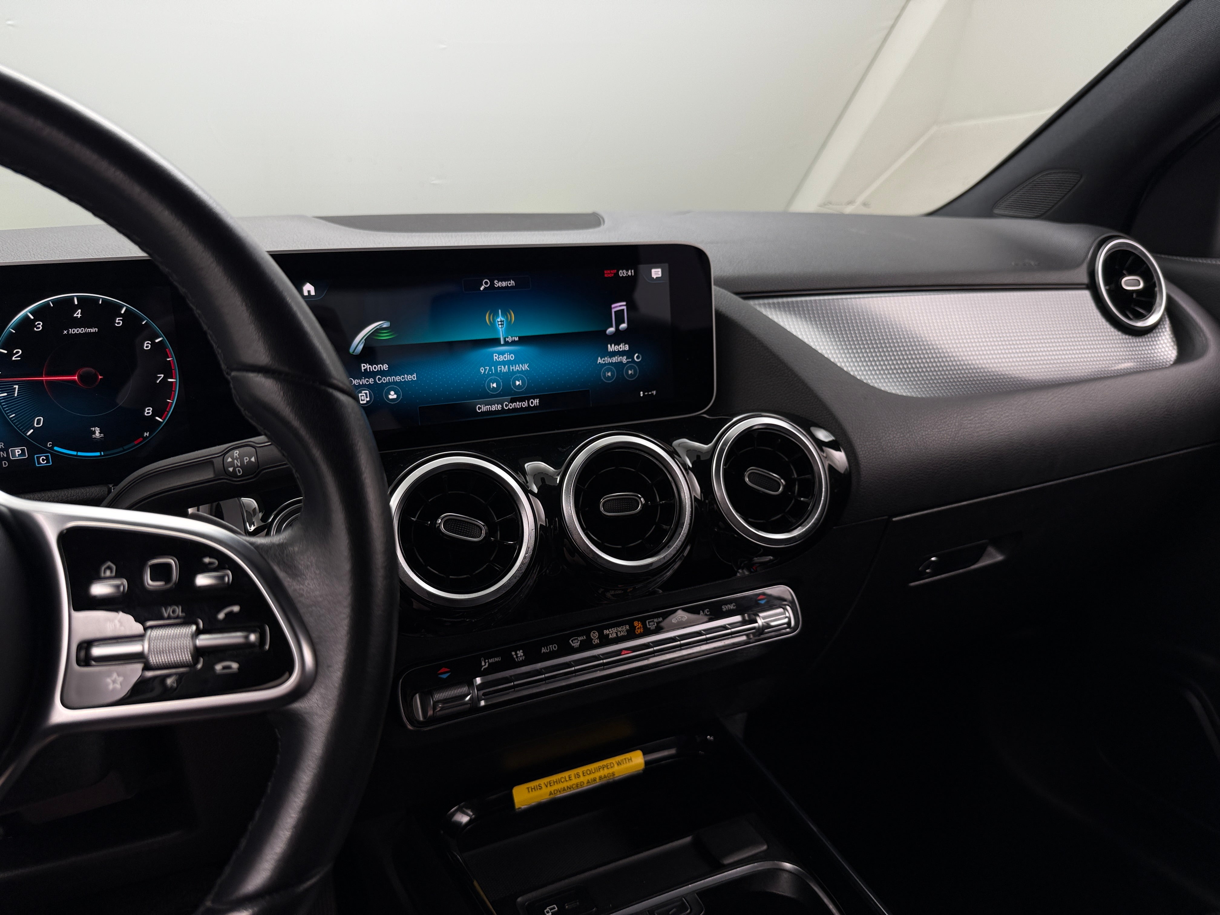 2021 Mercedes-Benz GLA 250 4MATIC 3