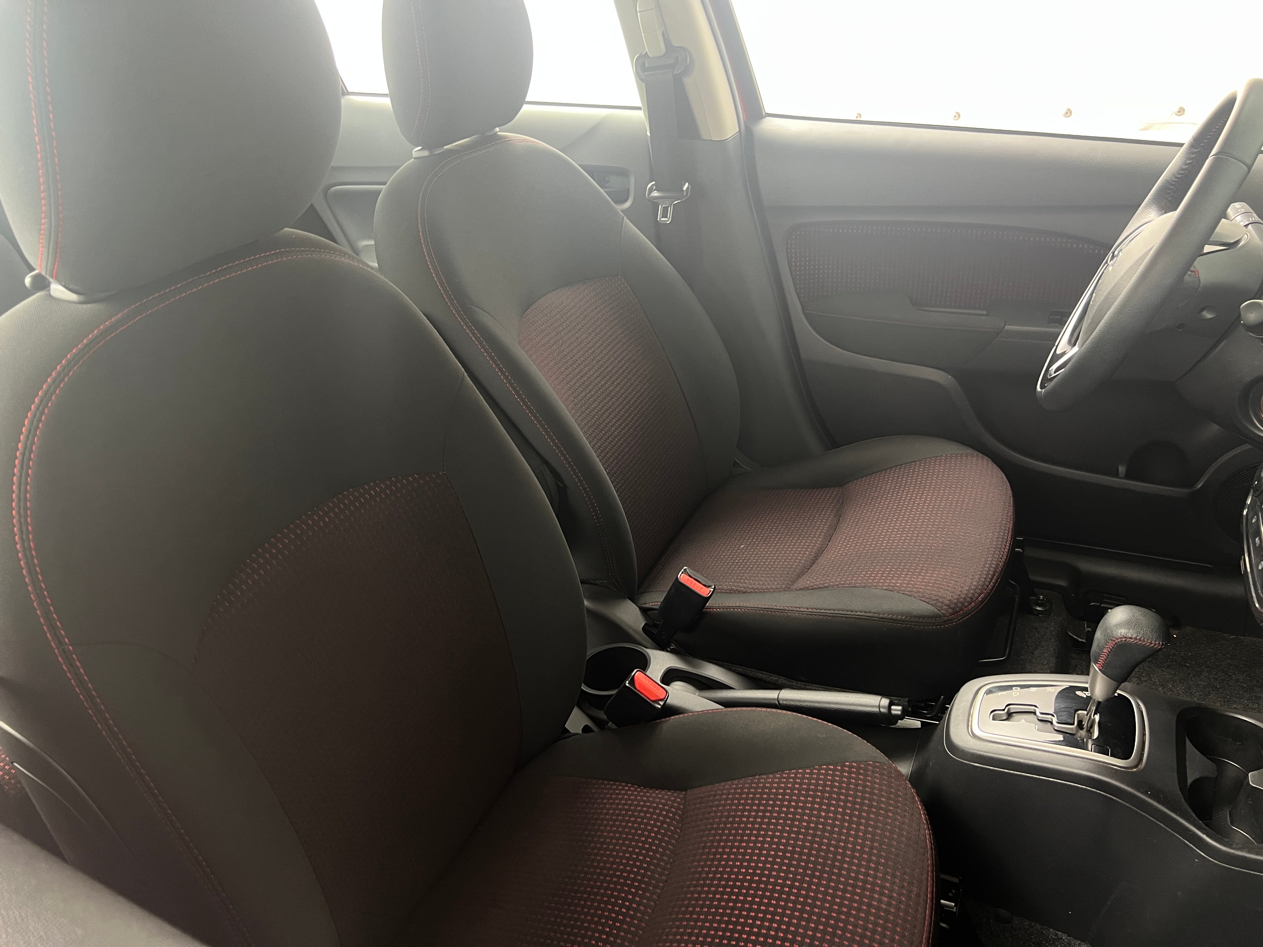 2024 Mitsubishi Mirage G4 Black Edition 2